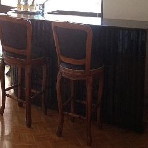 Used Luxury Black Granite Bar with Luminescent Flecks & 2 Leather Bar Stools for sale on AptDeco