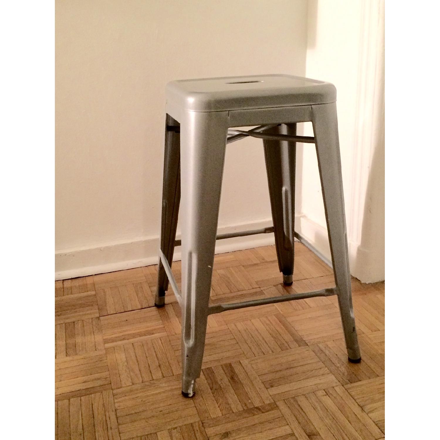 Kitchen Supply Store Industrial Chic Stainless Steel Table w/ 2 Stools - image-5