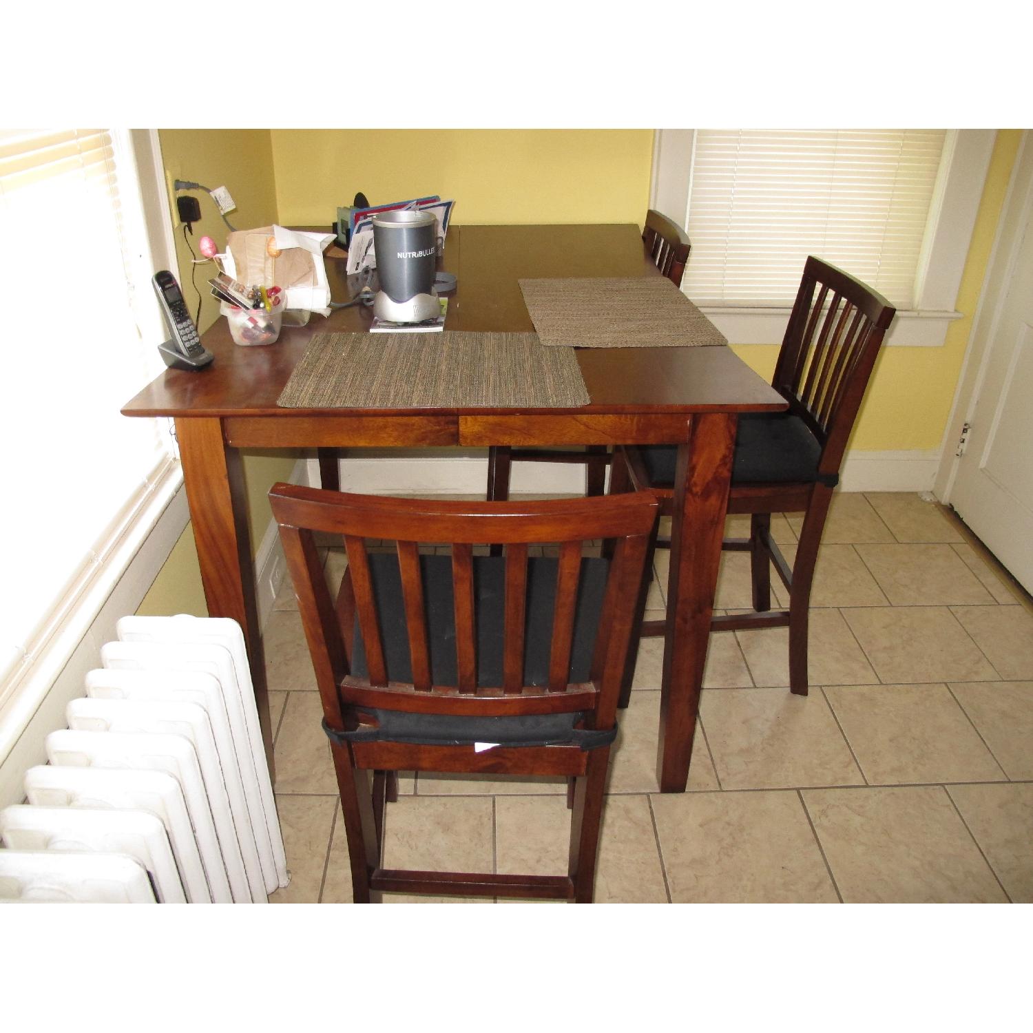 Bob's Furniture Bar Height Extendable Dining Room Table w/ 6 Chairs