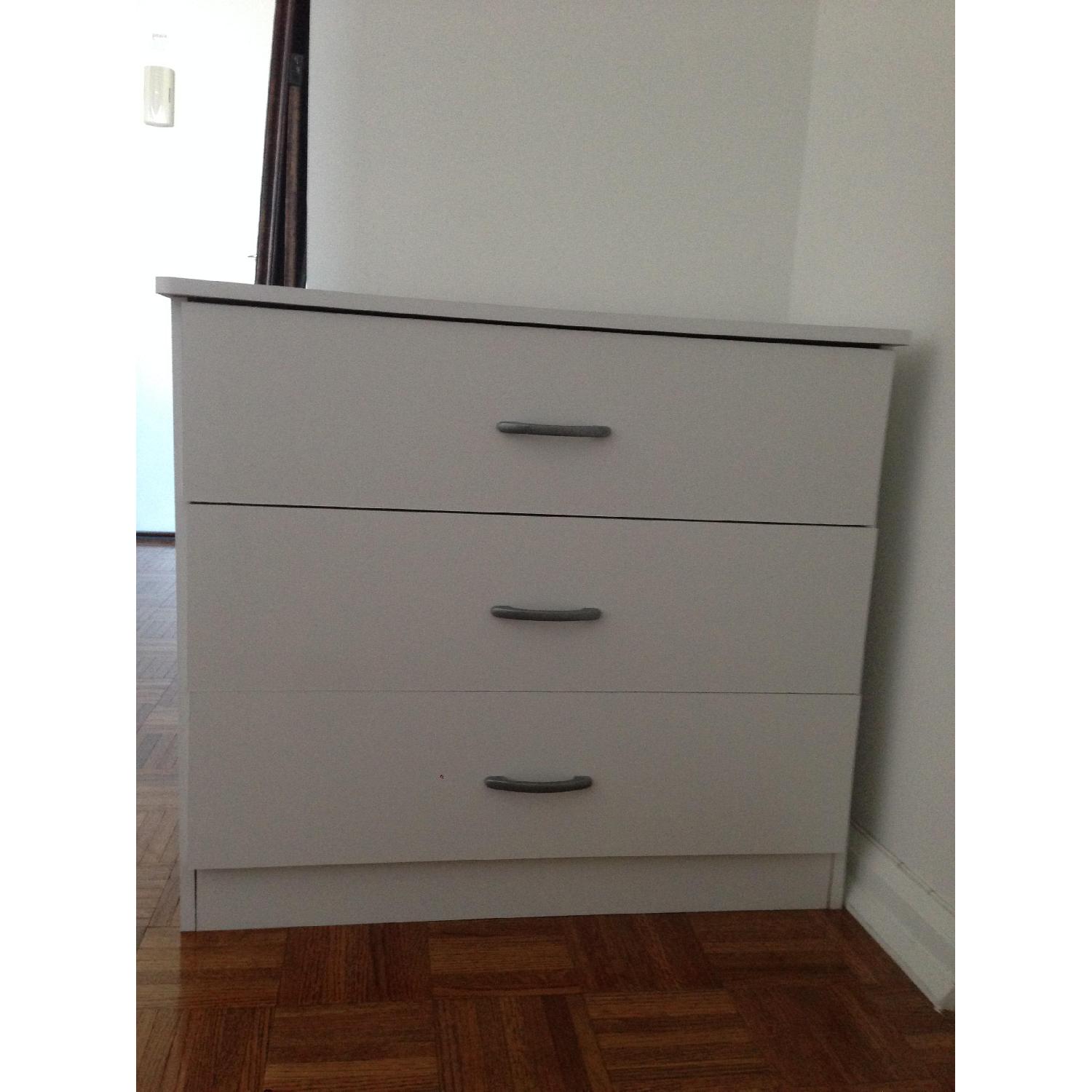 3-Drawers Chest - image-2