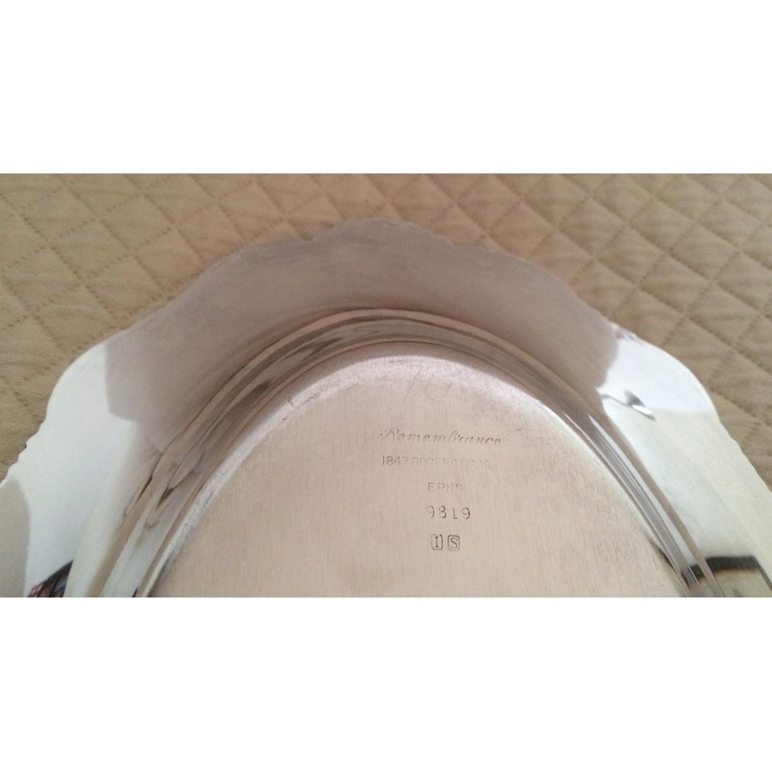 1847 Rogers Bros Vintage Silver Plate Bread Tray - image-3