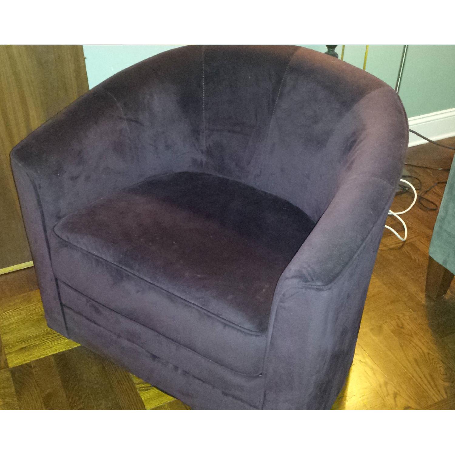 Eggplant/Purple Velvet Swivel Chair - image-2