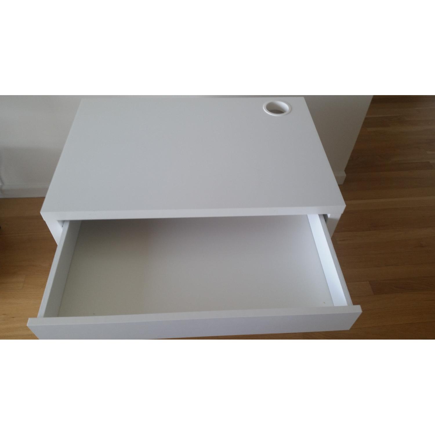 Ikea White Study Desk Aptdeco
