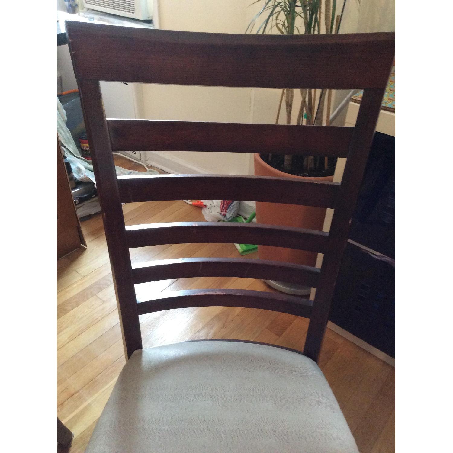 Cherry Wood Extendable Dining Table w/ 6 Chairs - AptDeco