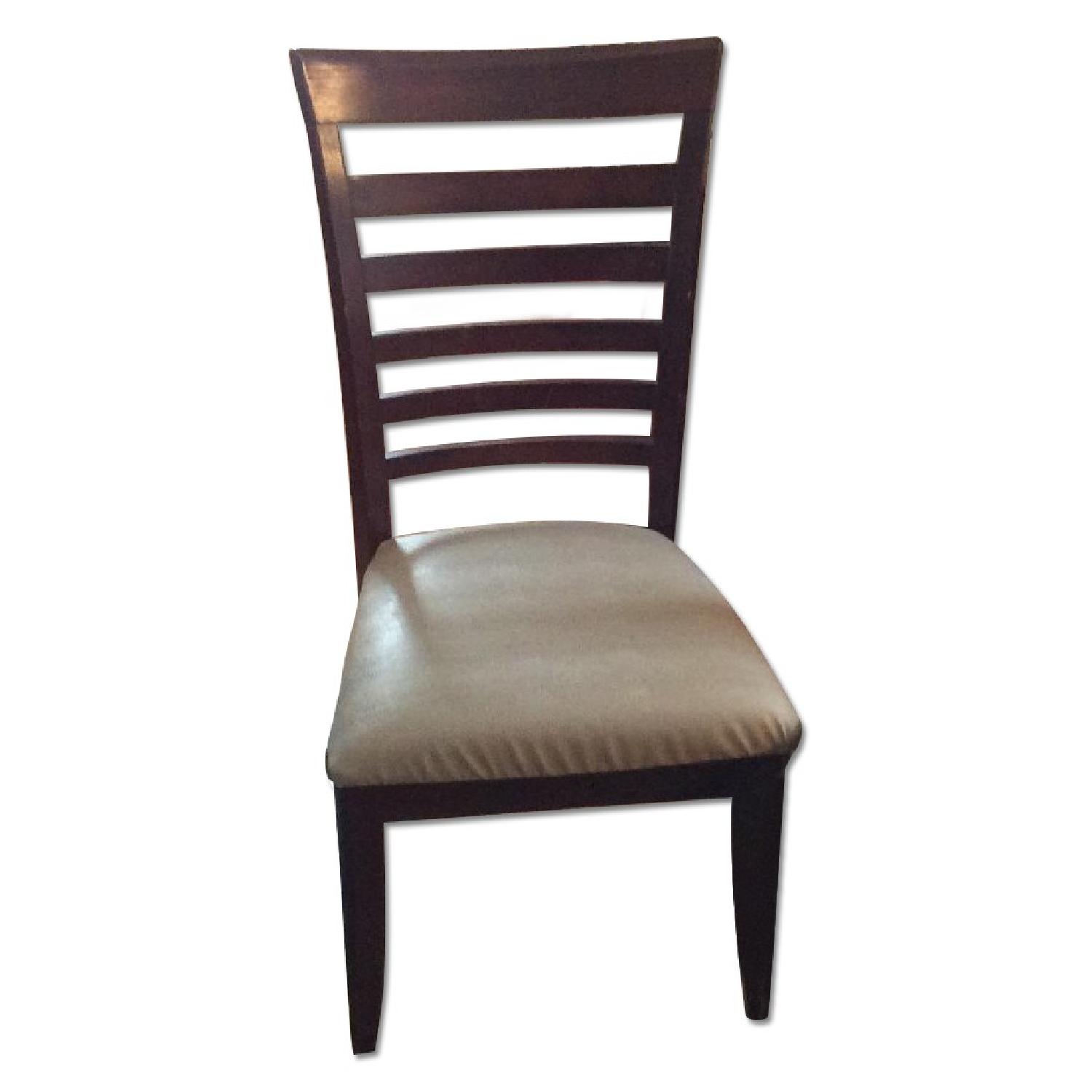 Cherry Wood Extendable Dining Table w/ 6 Chairs - AptDeco
