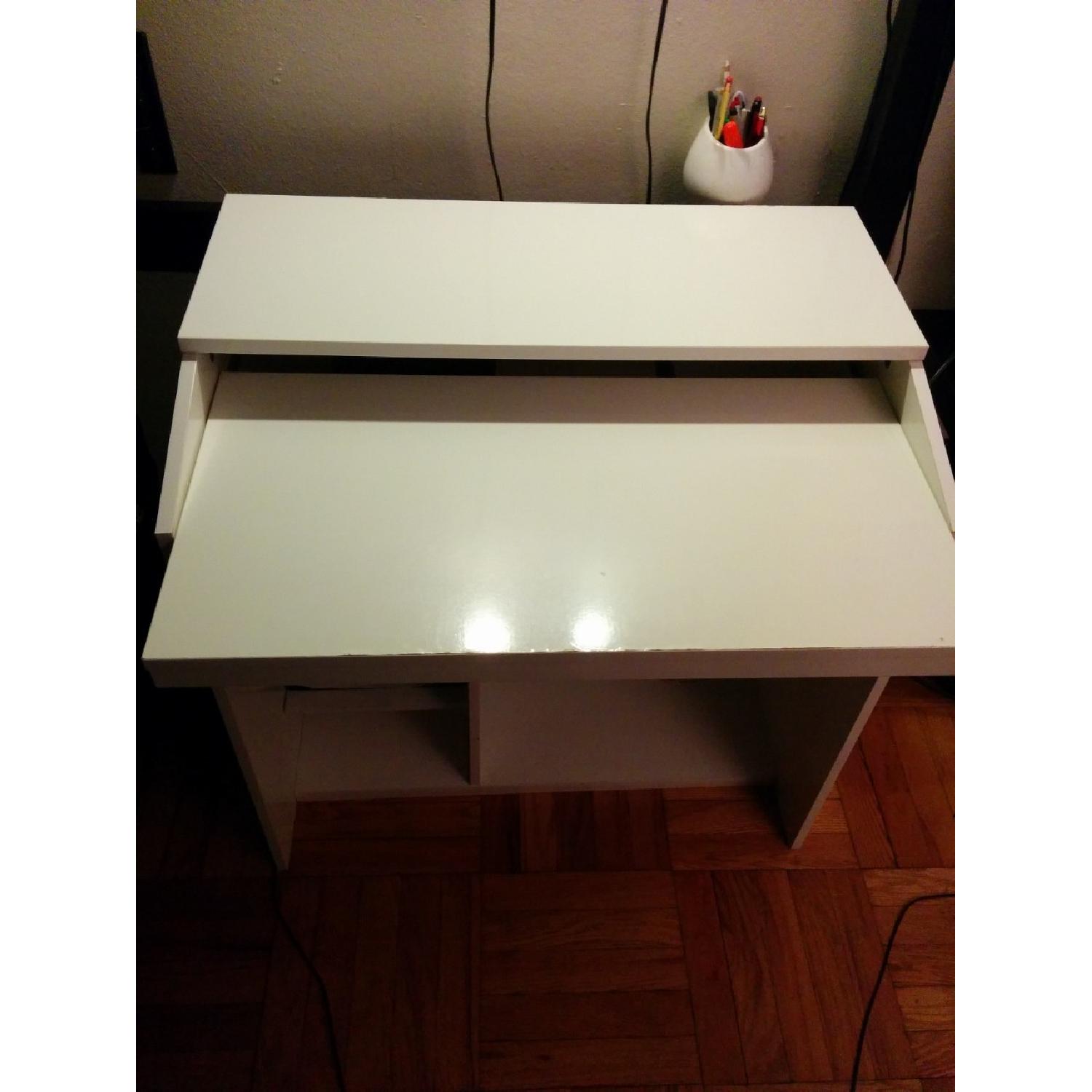 Ikea Goliat Computer Table in White AptDeco