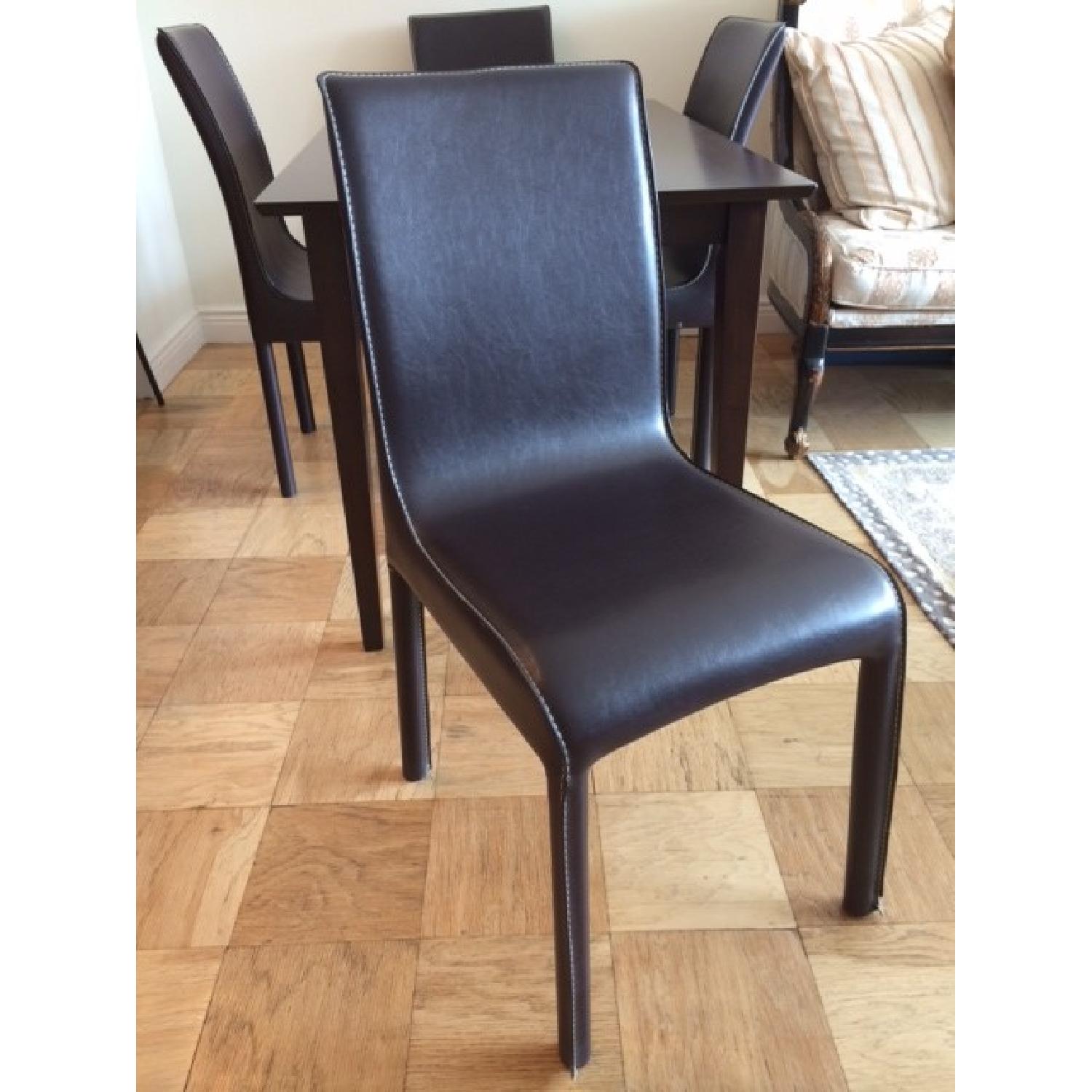 Dining Table w/ 4 Leather Chairs AptDeco