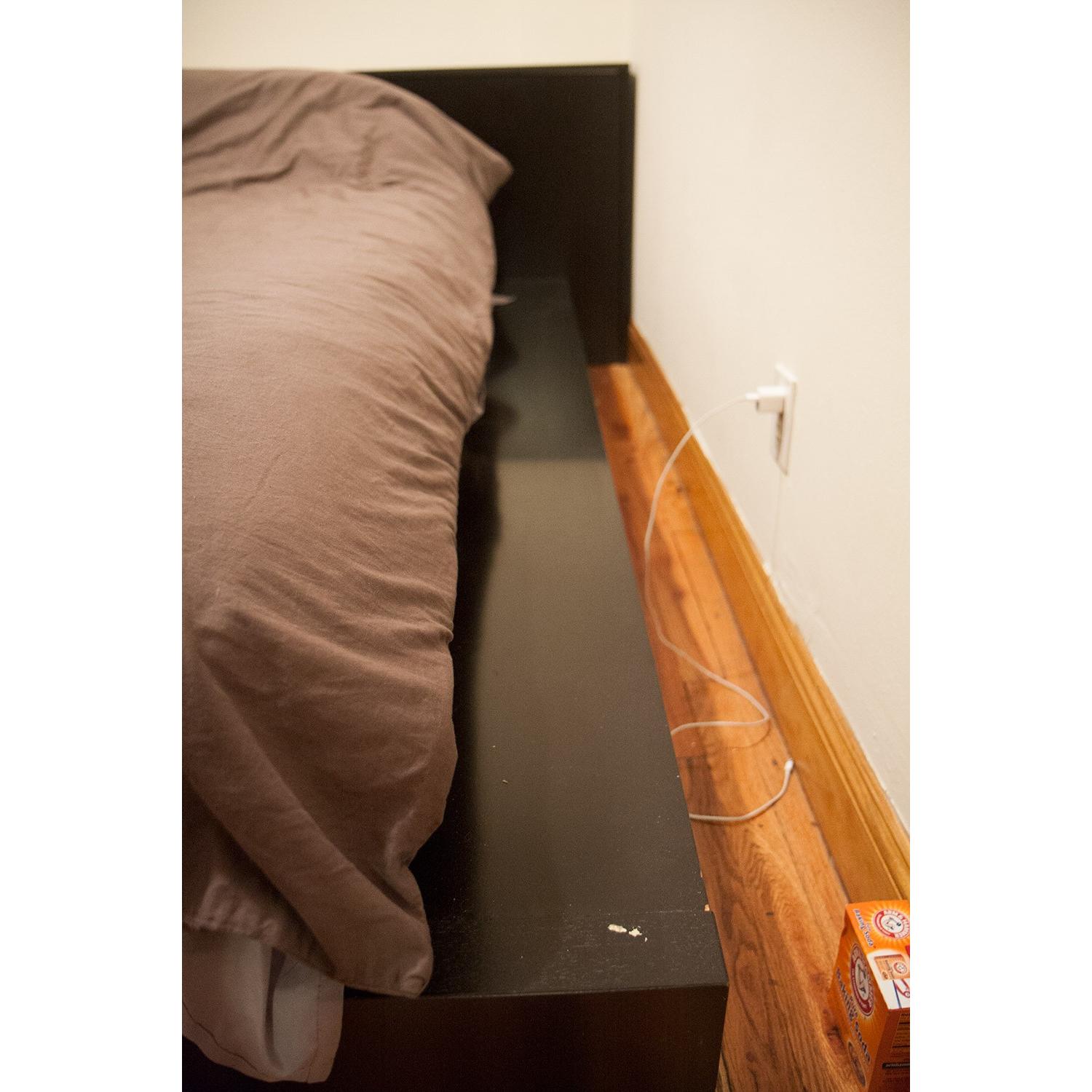 BoConcept Queen Platform Black Limo Bed - image-5