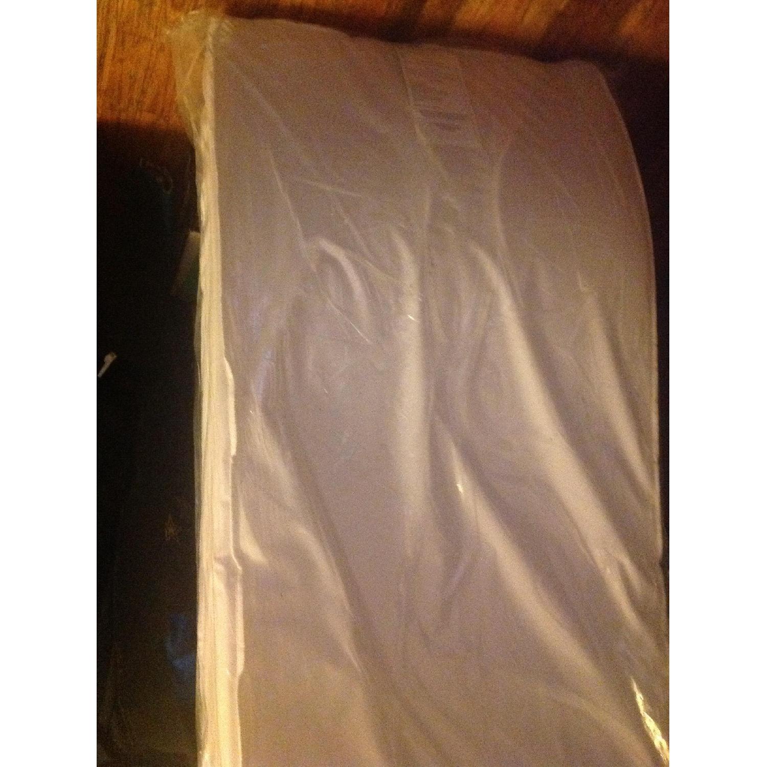 K&B Furniture Baby's Crib - image-2