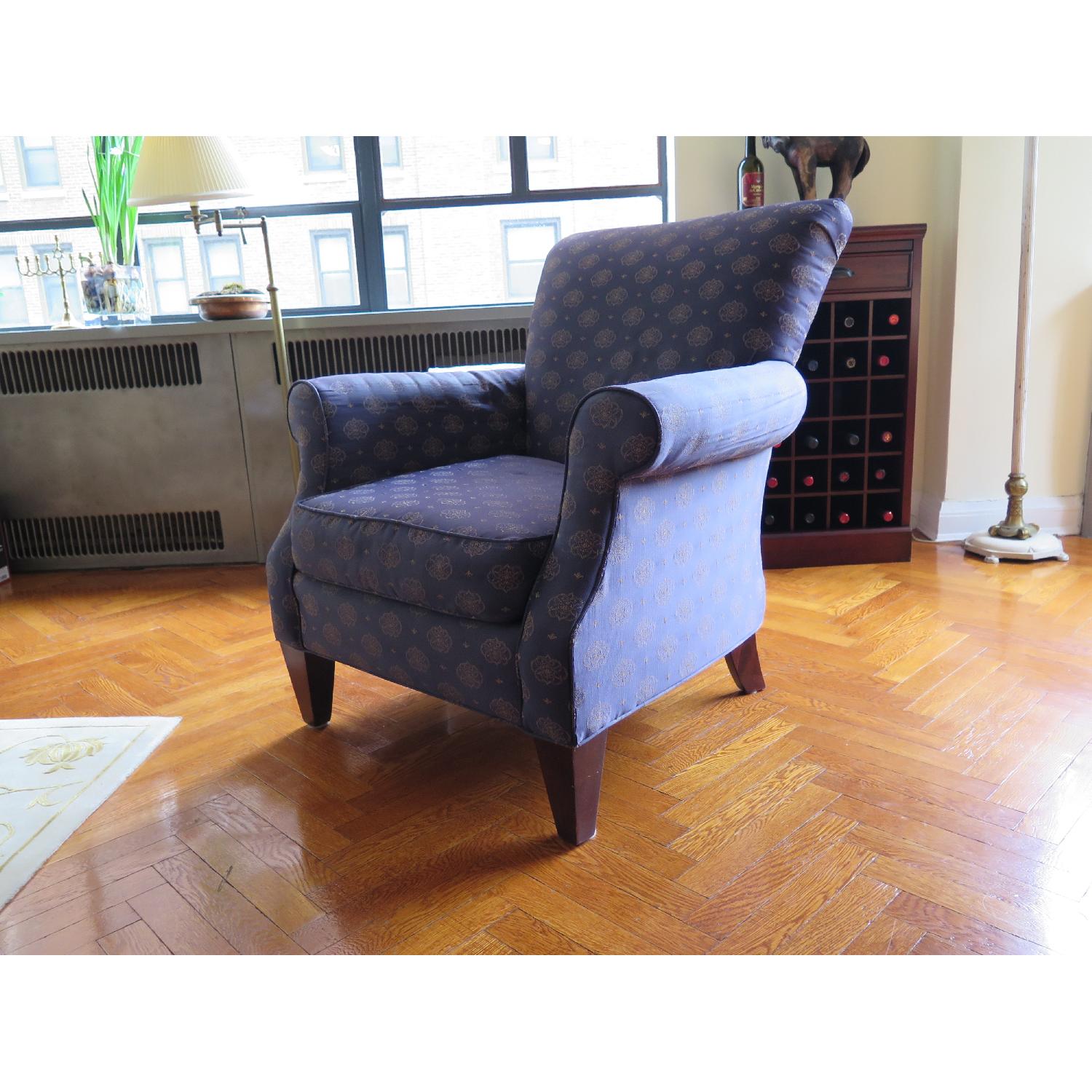 Broyhill Armchair - image-2