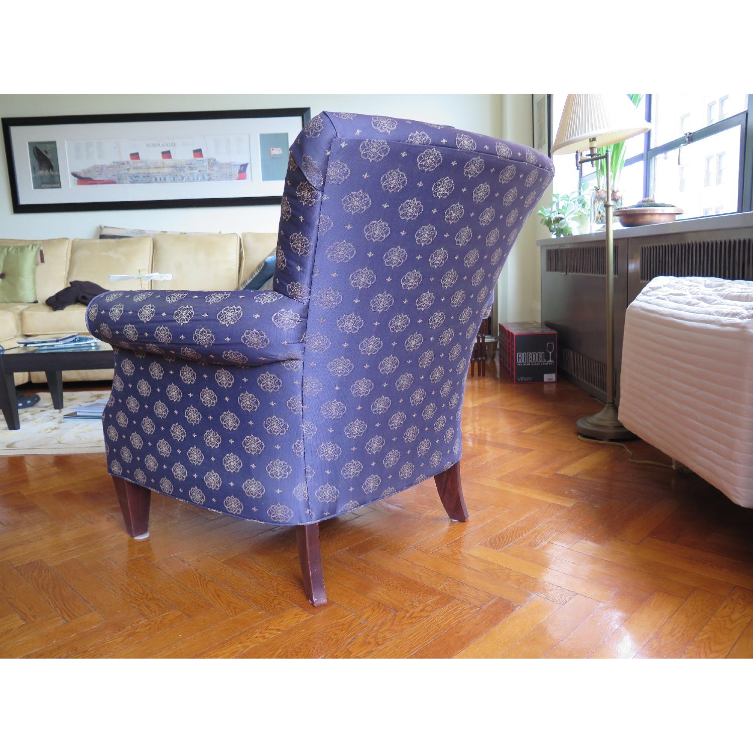 Broyhill Armchair - image-4