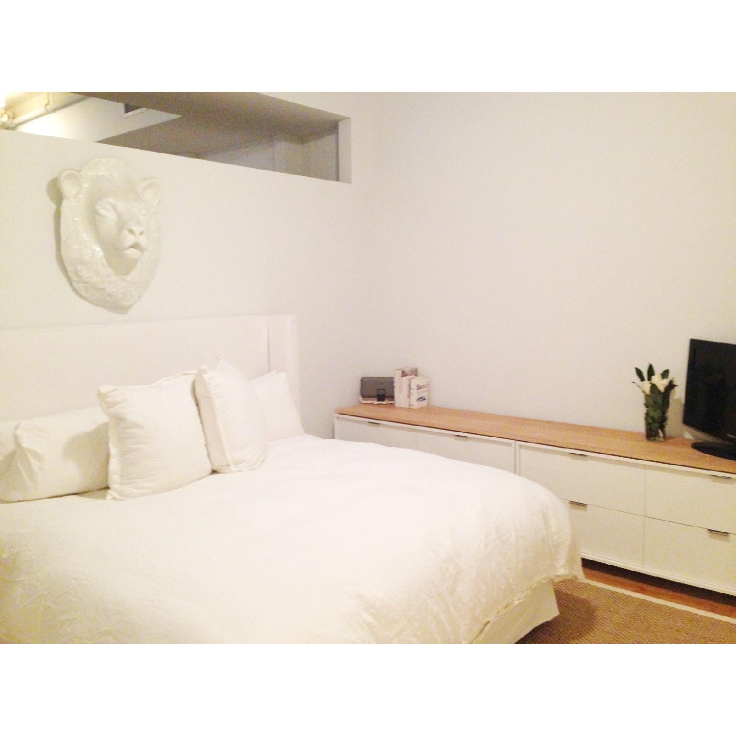 Restoration Hardware Belgian Shelter Slipcovered Headboard & Bed FZrame