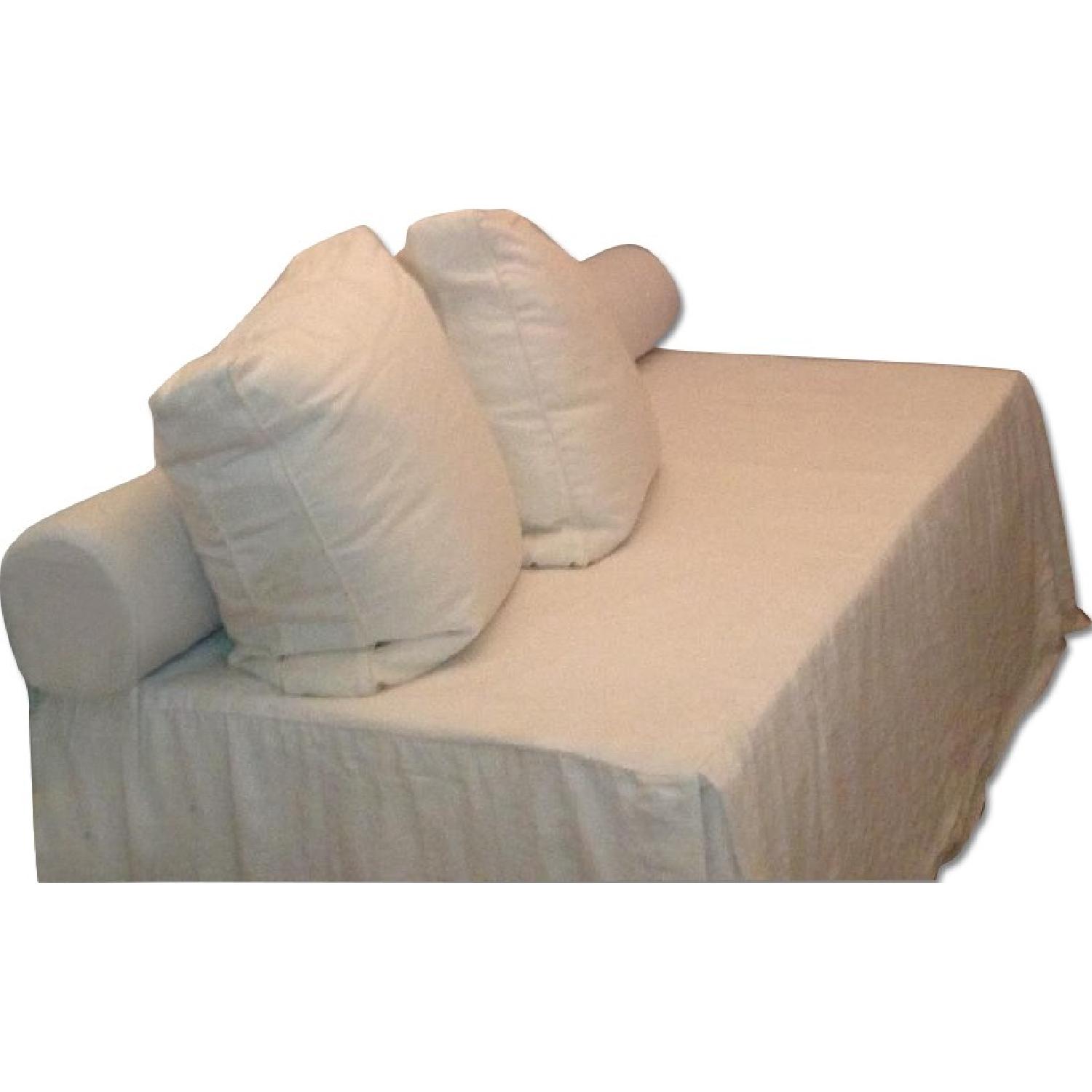 Custom White Linen Daybed w/ Storage AptDeco