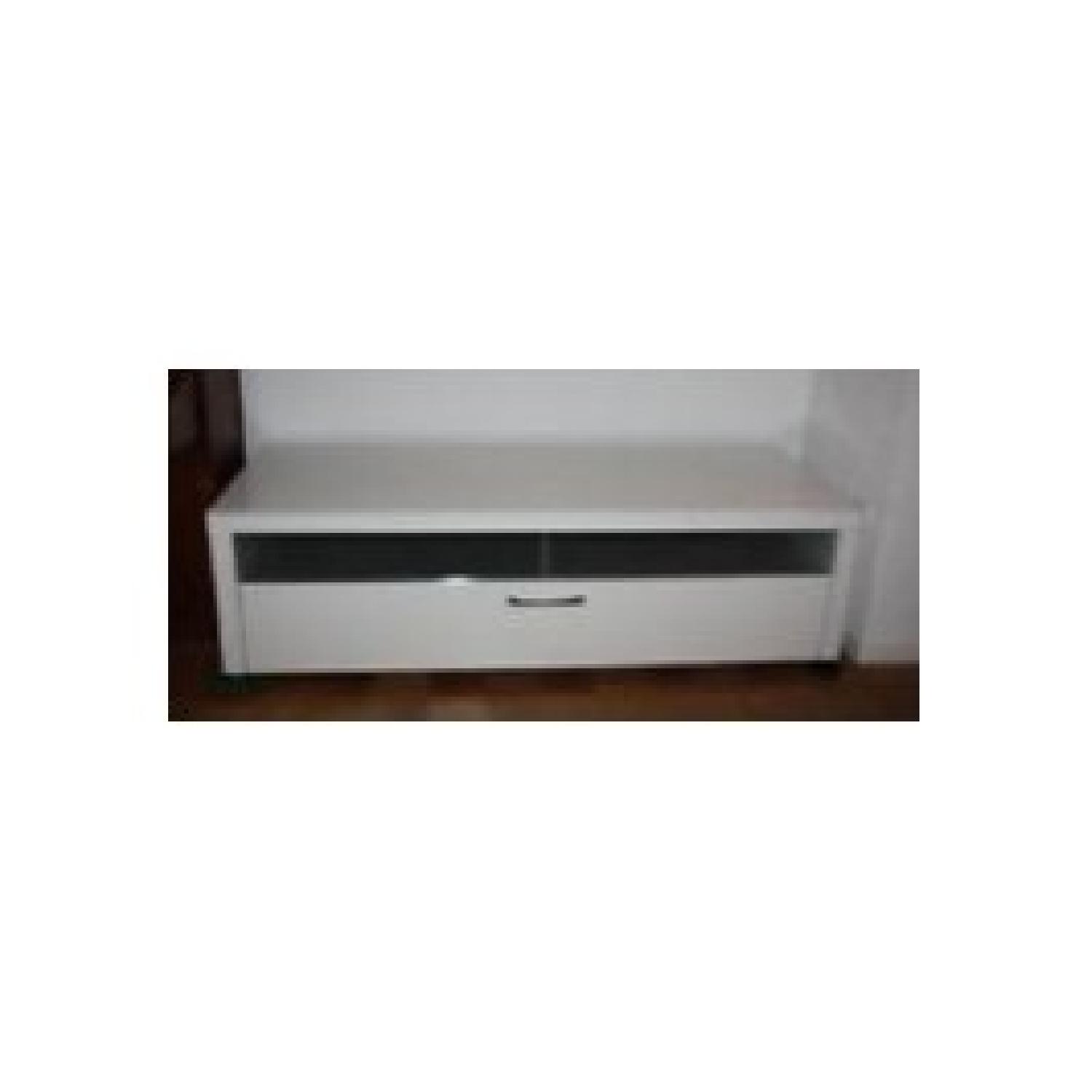 BoConcept Metz Entertainment Unit AptDeco