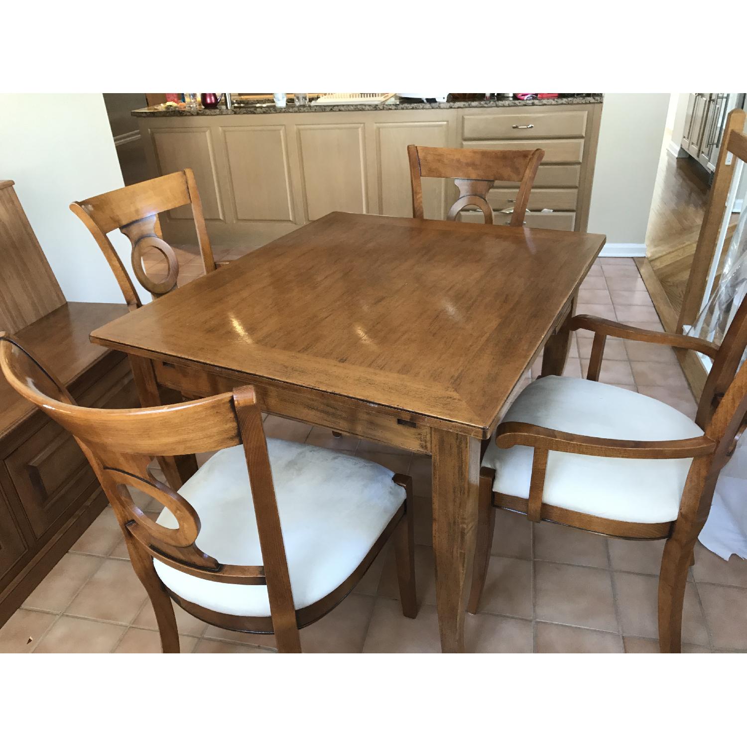 Bloomingdales Maple Table w/ 4 Grange Chairs & 2 Leaves - image-1