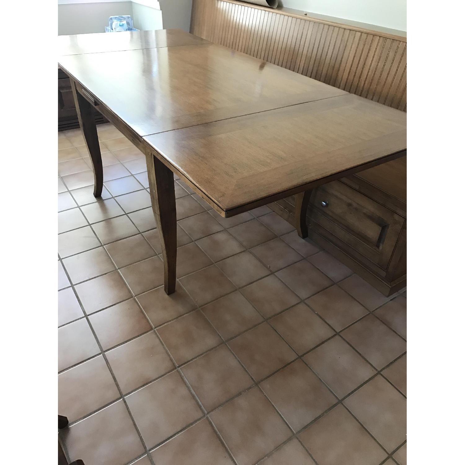 Bloomingdales Maple Table w/ 4 Grange Chairs & 2 Leaves - image-2