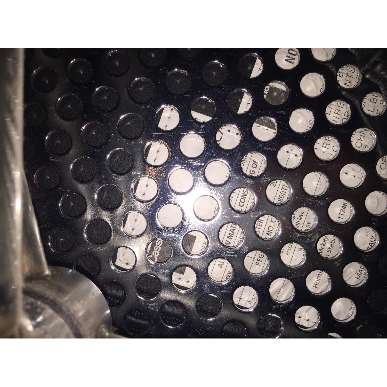 Cassina Le Corbusier Swivel Chair - image-6