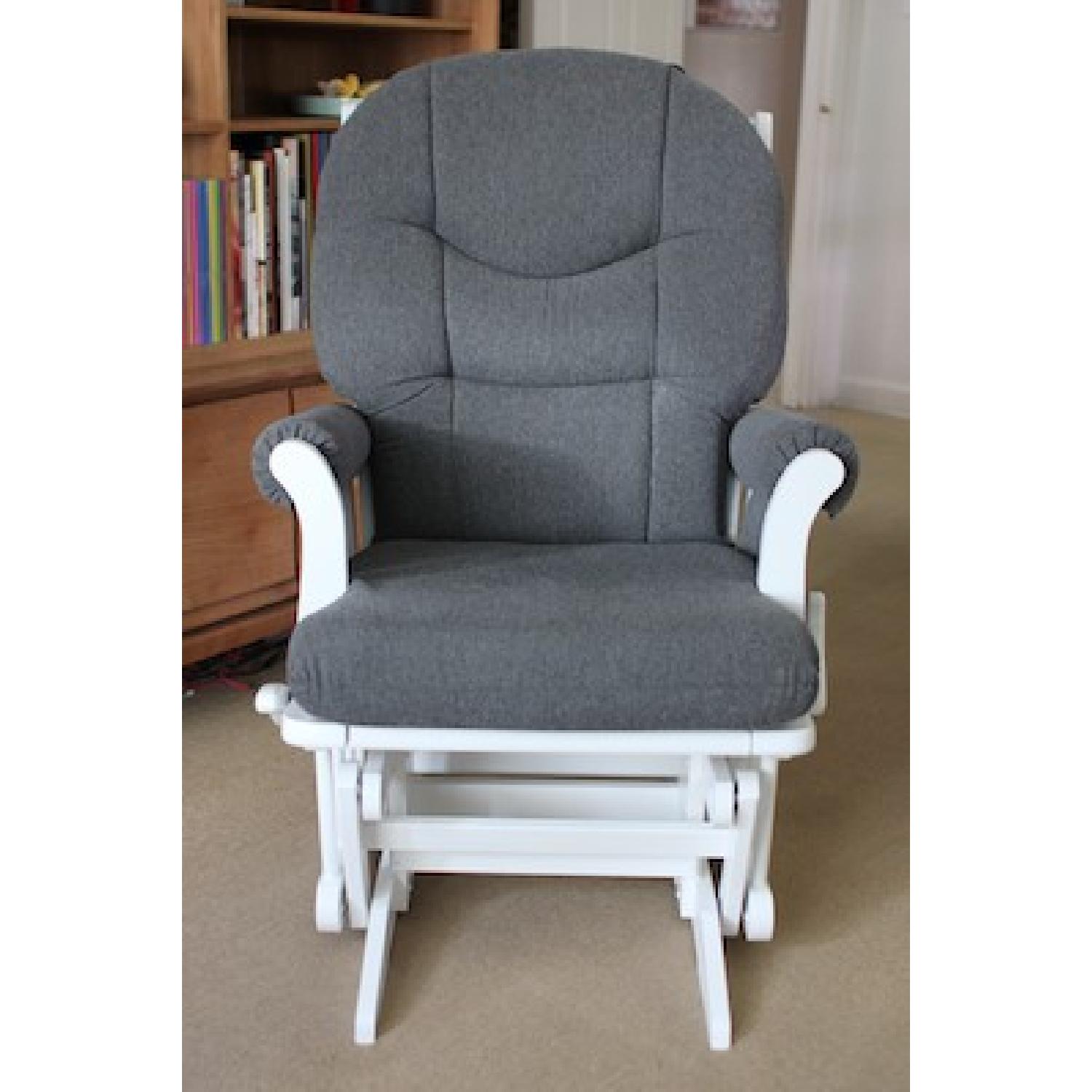 Dutailier Sleigh Glider-Multiposition Recliner & Ottoman - image-5