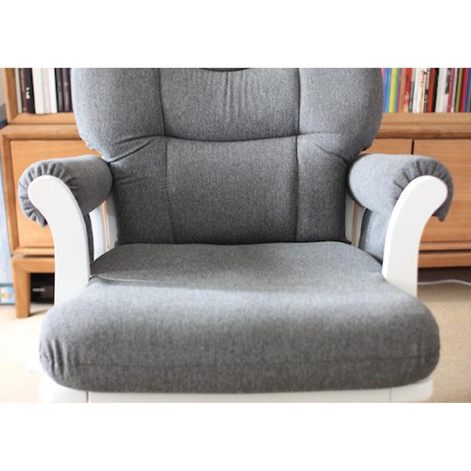 Dutailier Sleigh Glider-Multiposition Recliner & Ottoman - image-6