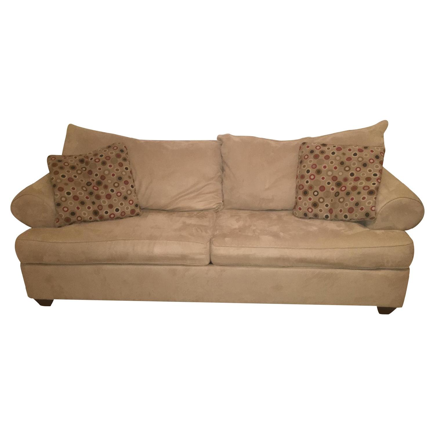 Raymour & Flanigan Sofa w/ Pull Out Bed - image-0