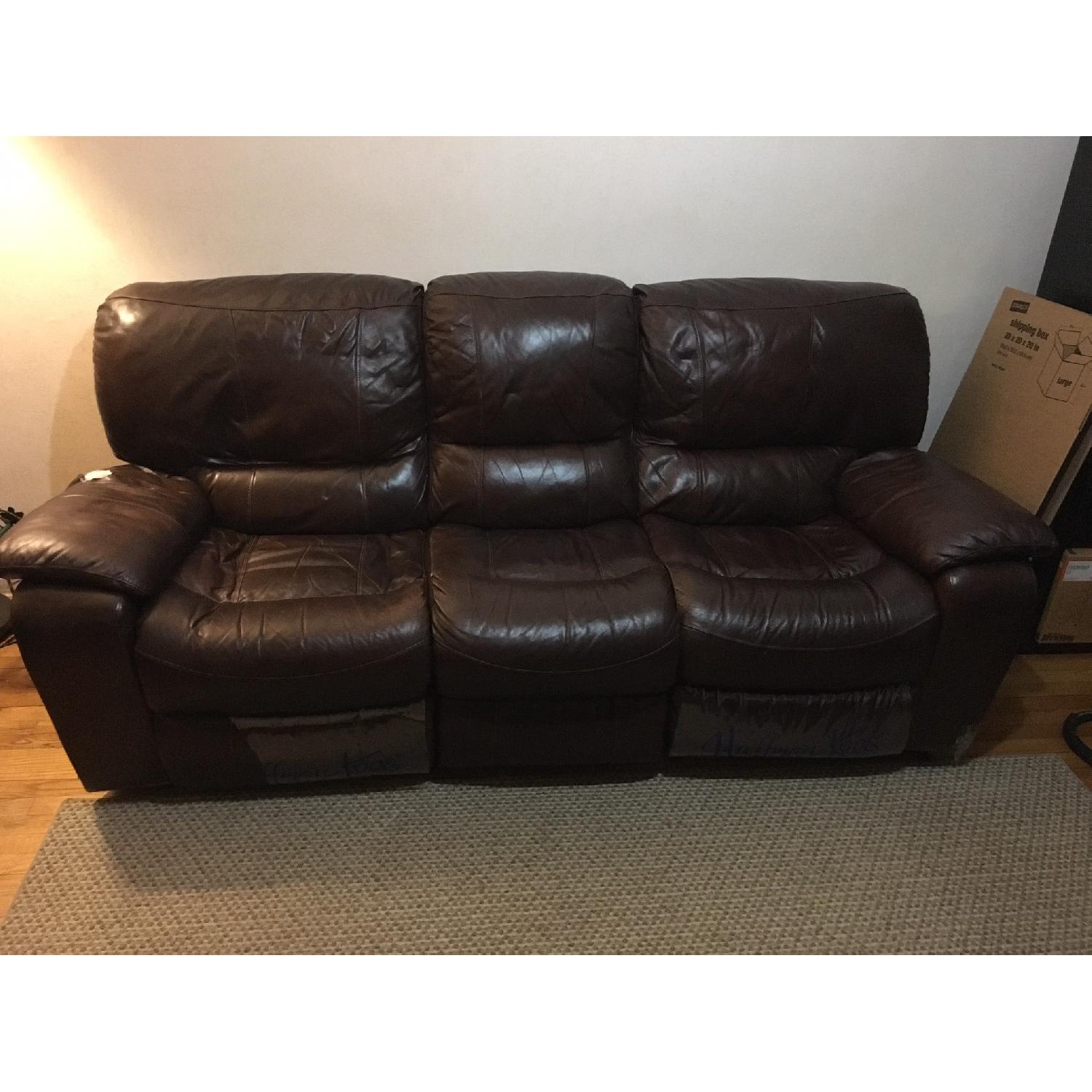 Huffman Koos Furniture Leather Sofa w/ Reclining Seats AptDeco