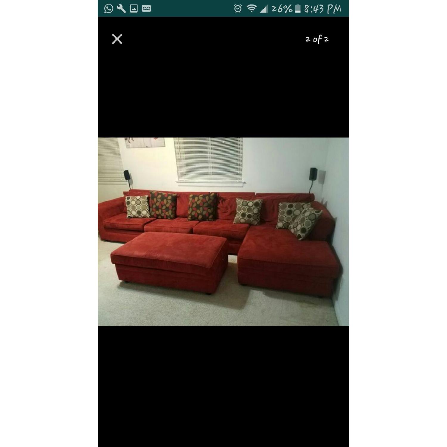 Bob's Sectional Sofa & Ottoman AptDeco