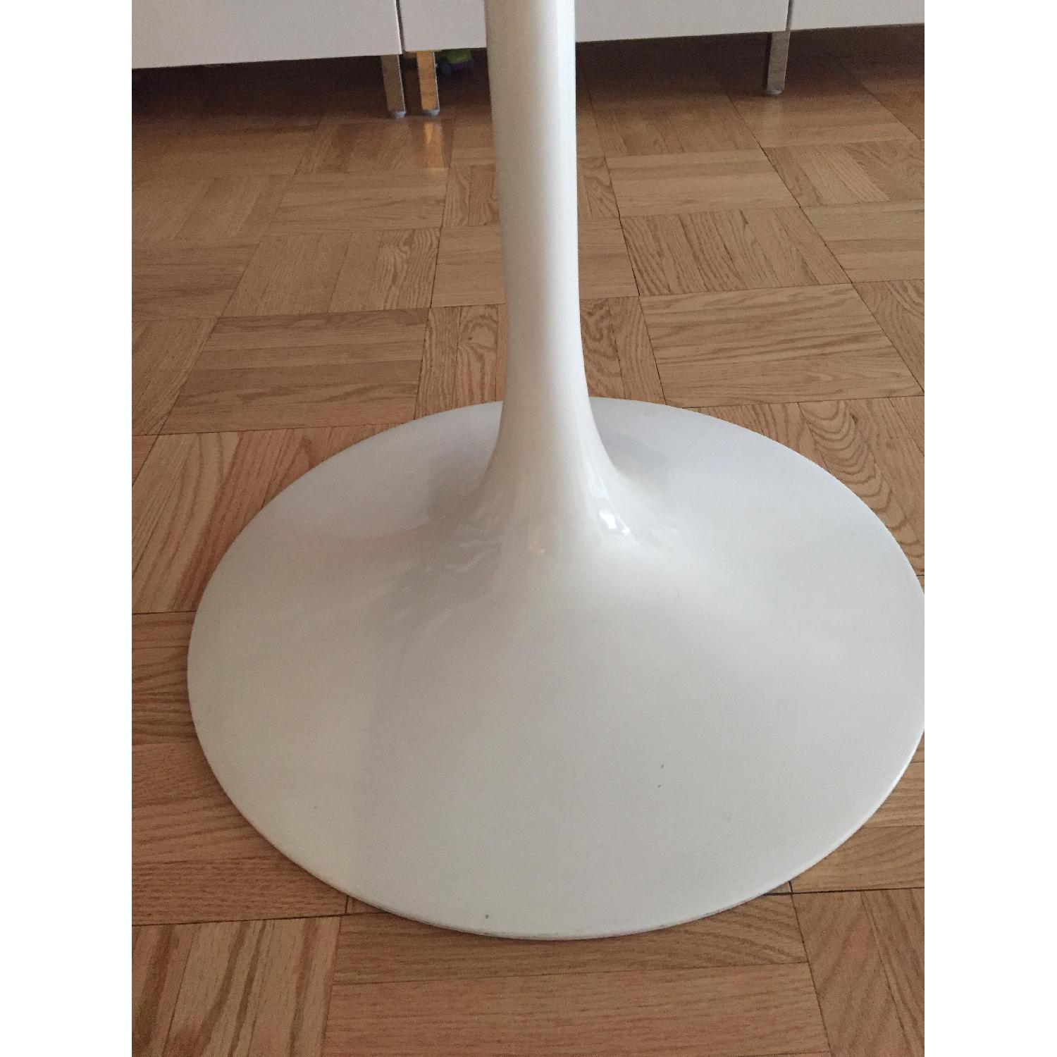 Eero Saarinen Table - image-4