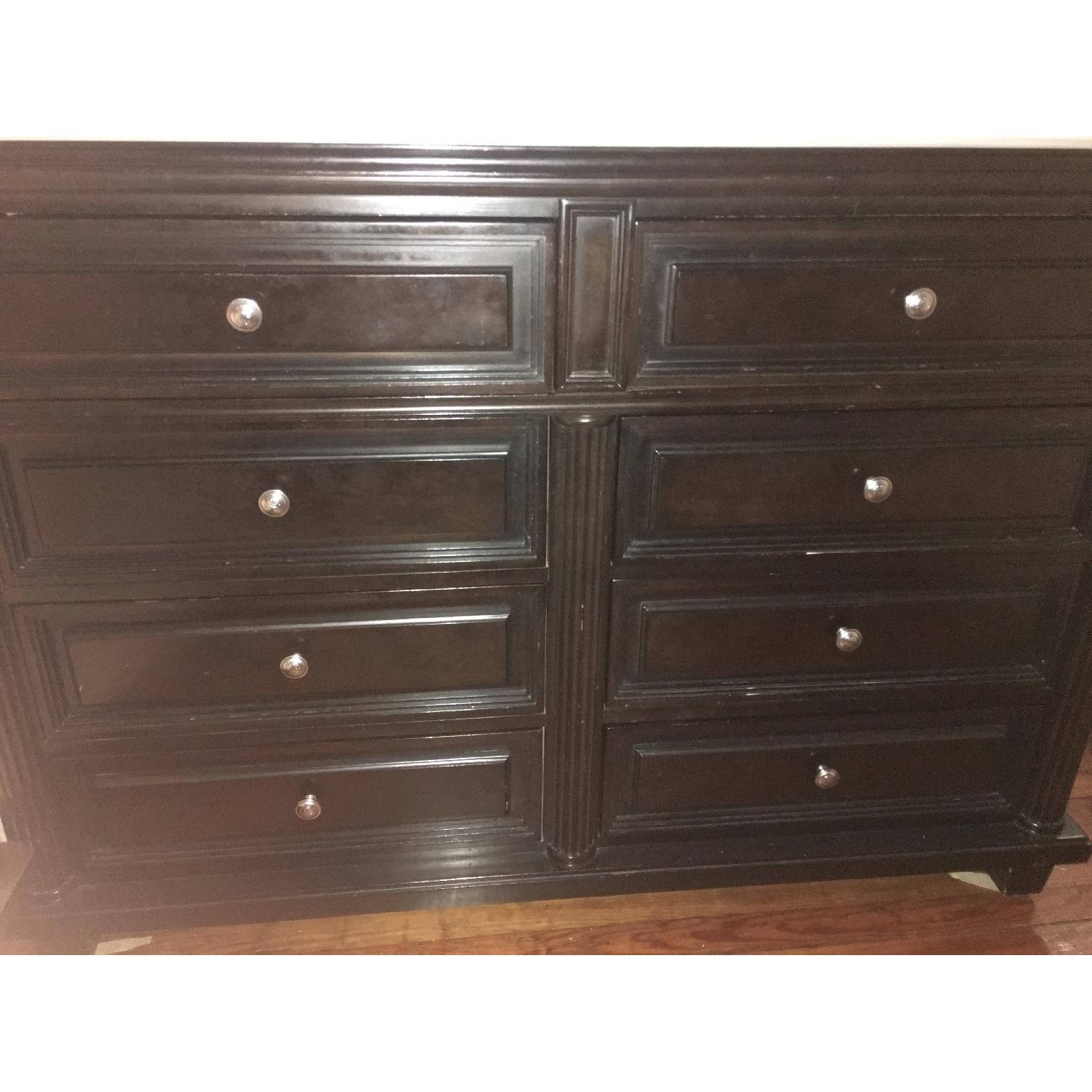 Drexel Heritage Oak 8 Drawer Dresser - image-1