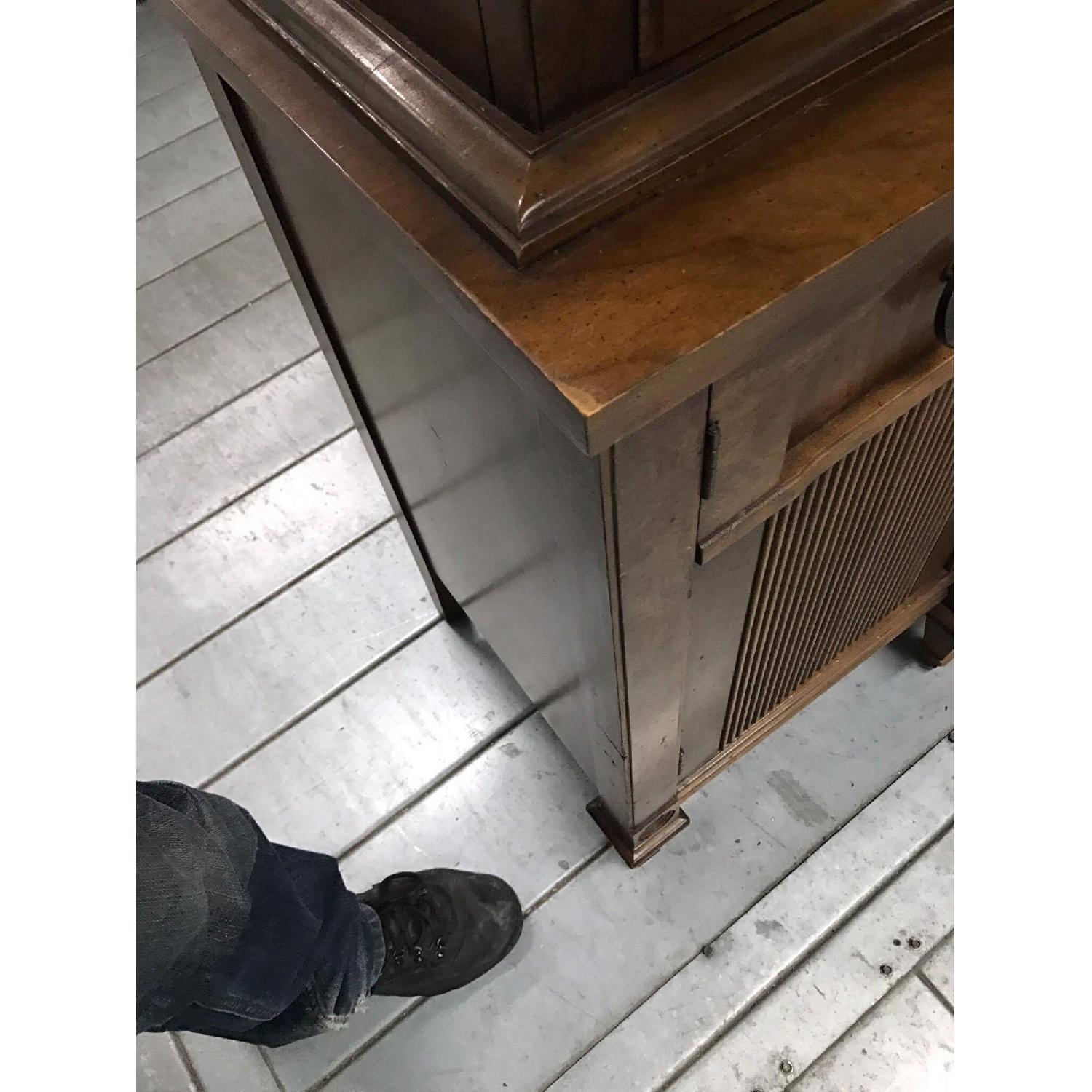 Vintage 1970s China Cabinet - image-19