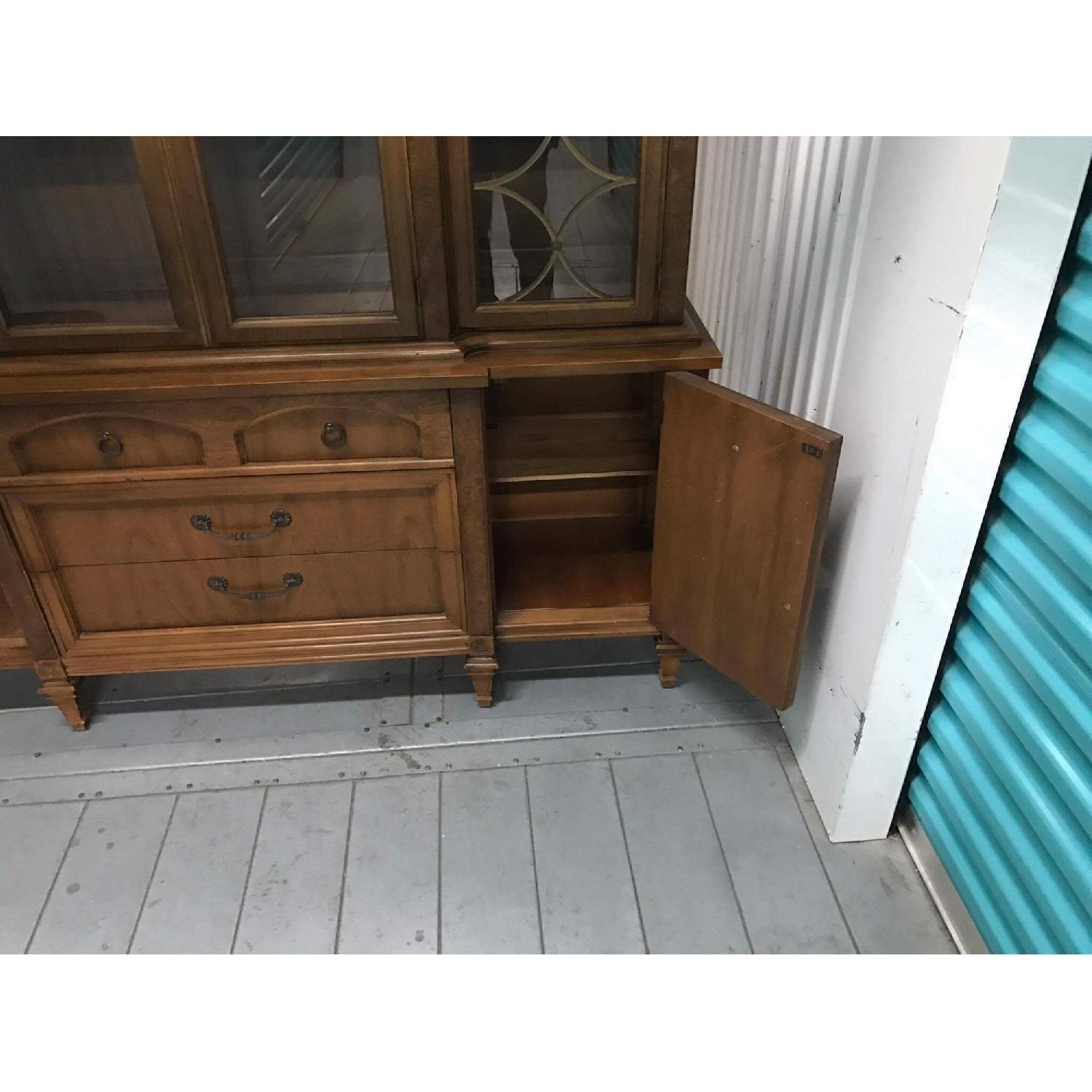 Vintage 1970s China Cabinet - image-27