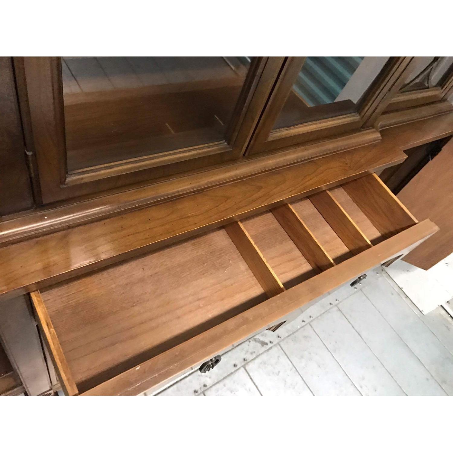 Vintage 1970s China Cabinet - image-32