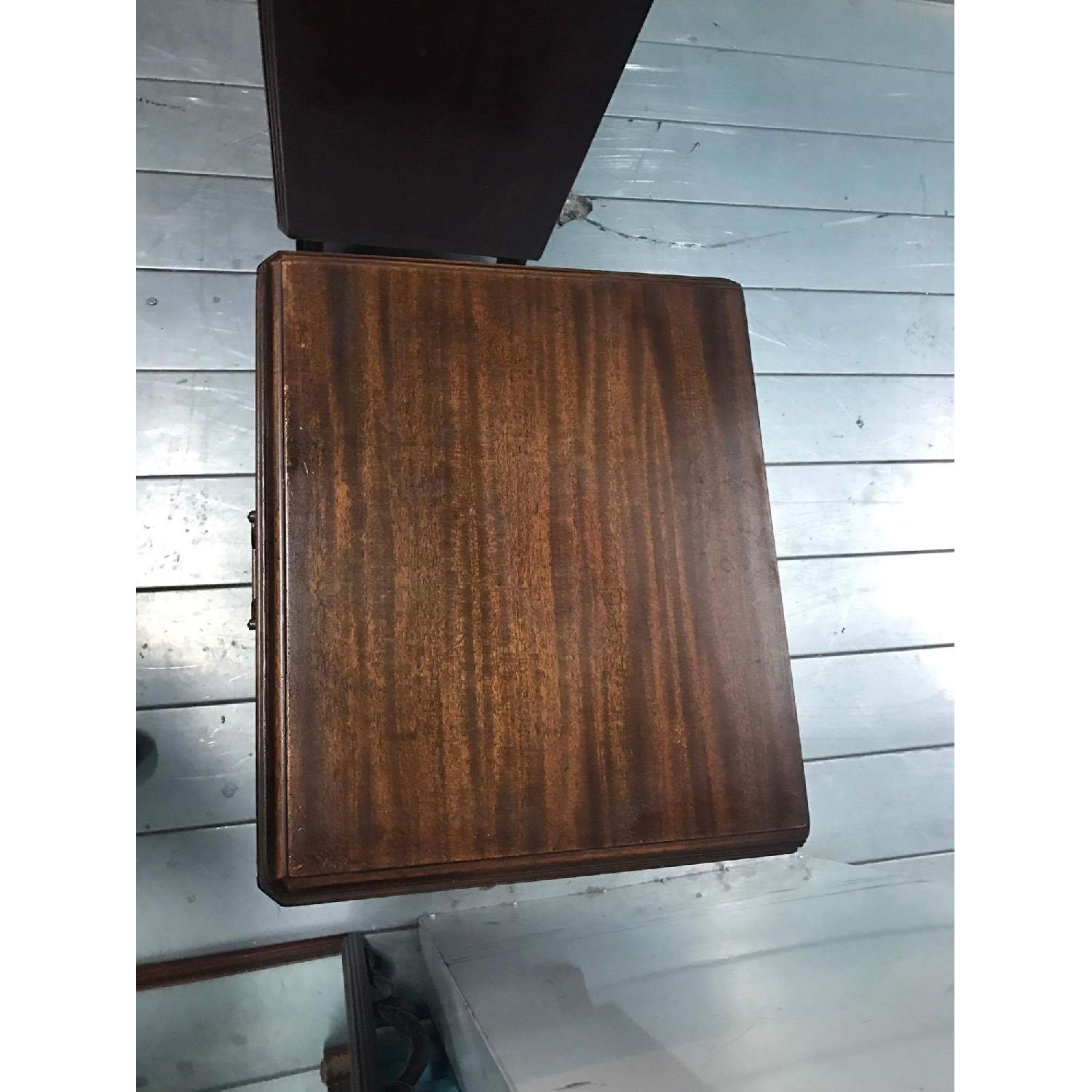 Rway Furniture Antique 1930s Mahogany Nightstands - image-21