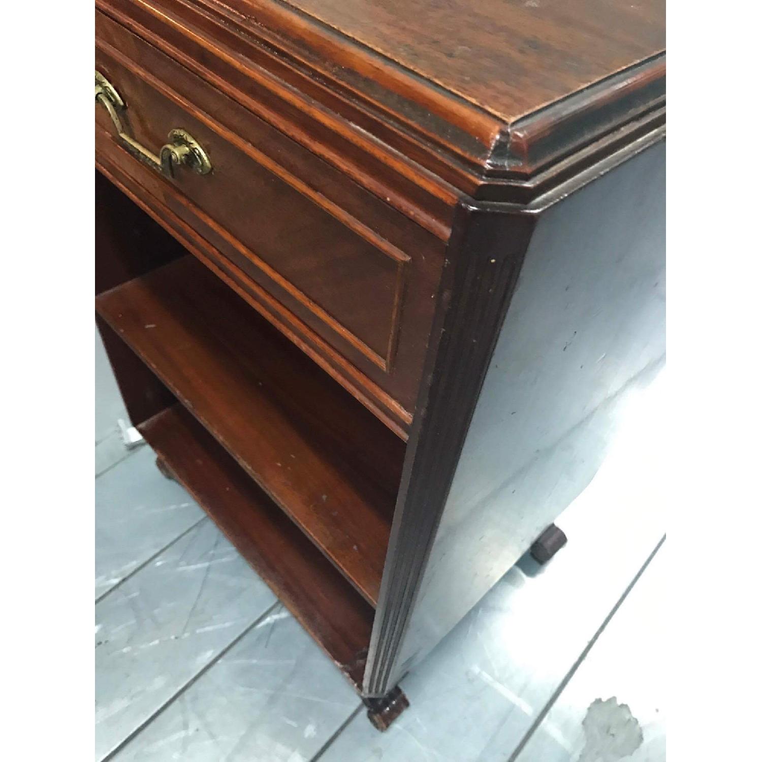Rway Furniture Antique 1930s Mahogany Nightstands - image-27