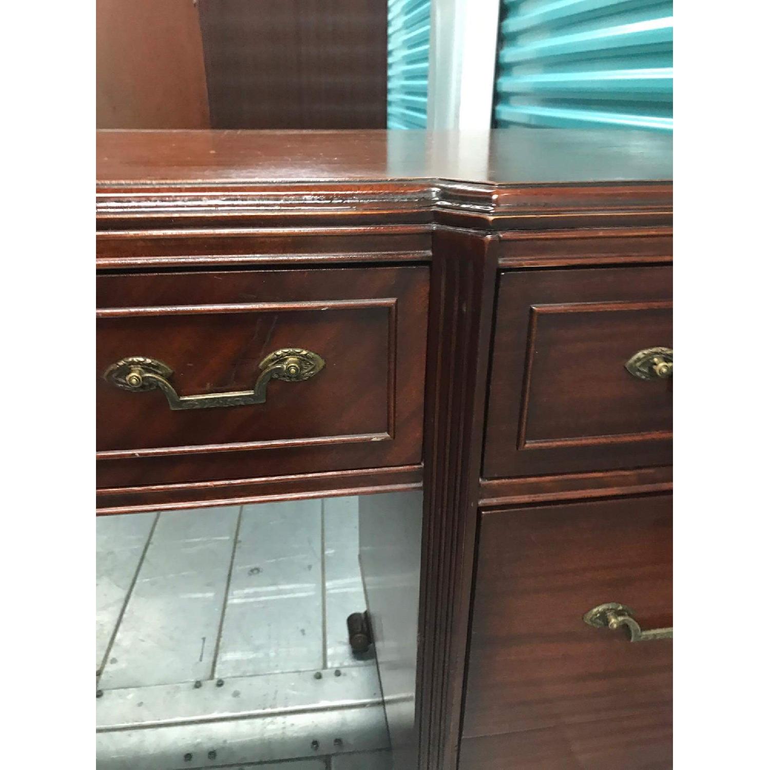 Rway Furniture Antique 1930s Mahogany Vanity Dresser w/ Hanging Mirror - image-6