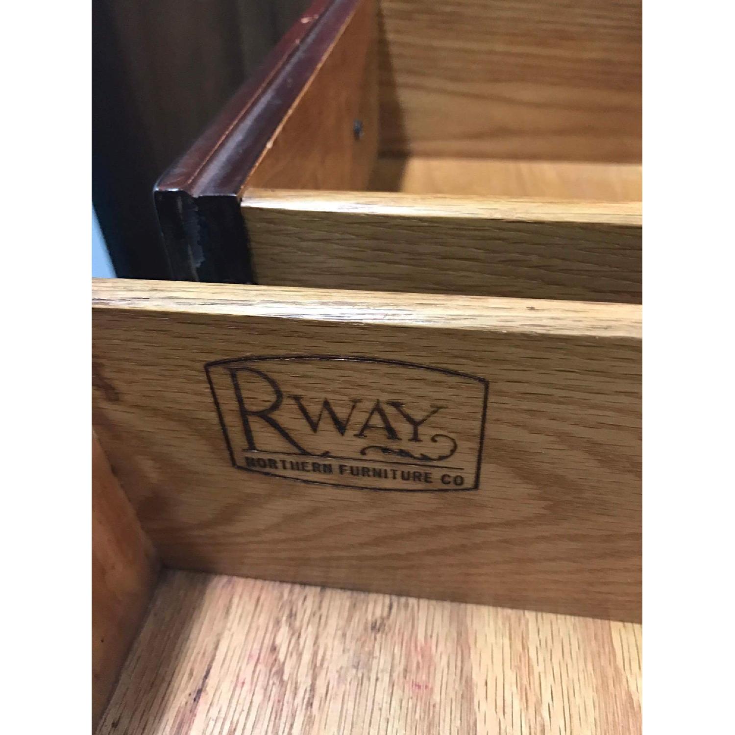 Rway Furniture Antique 1930s Mahogany Vanity Dresser w/ Hanging Mirror - image-31