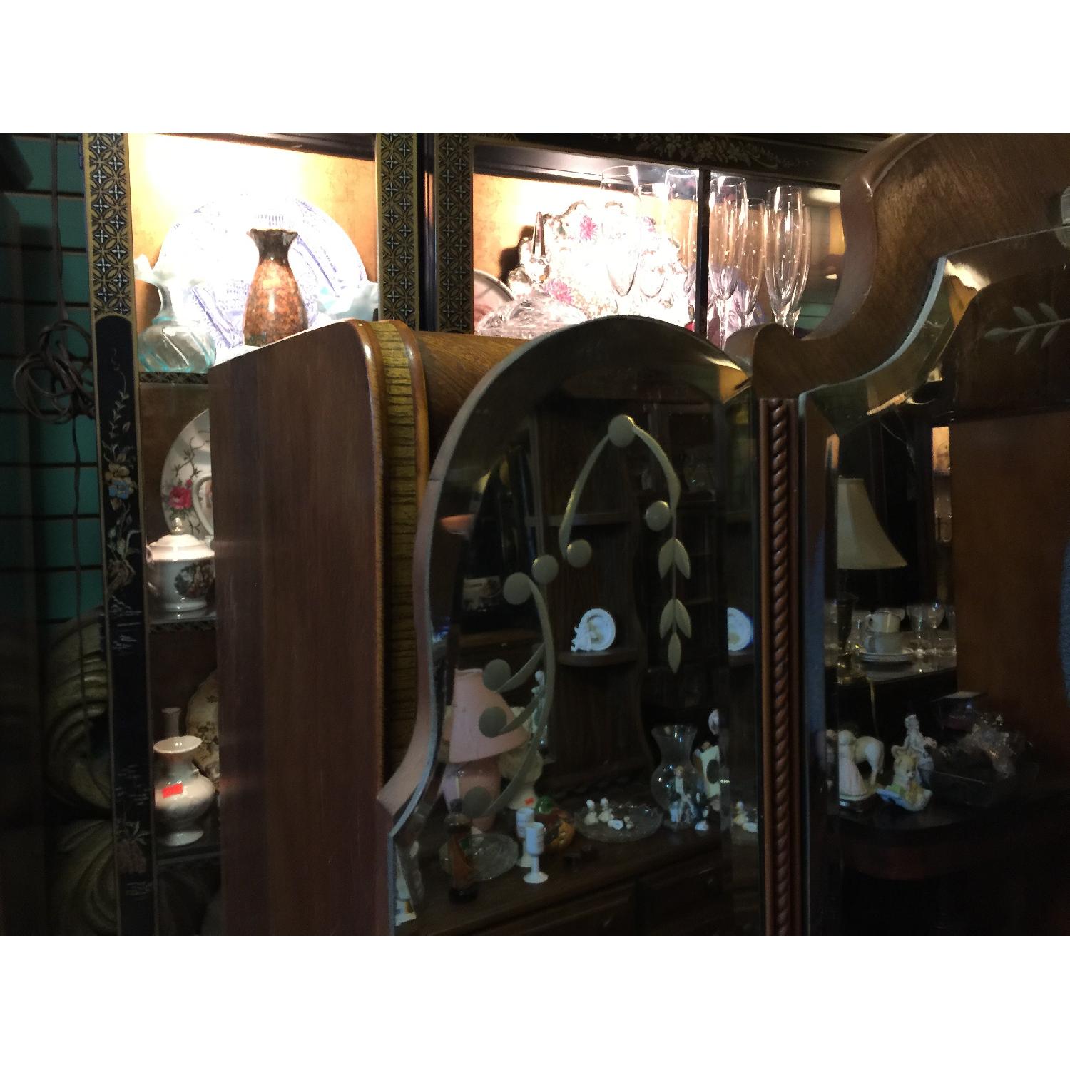 Antique 1930s Art Deco Waterfall Vanity Dresser w/ Original Handles & Beverly Etched Mirror - image-7