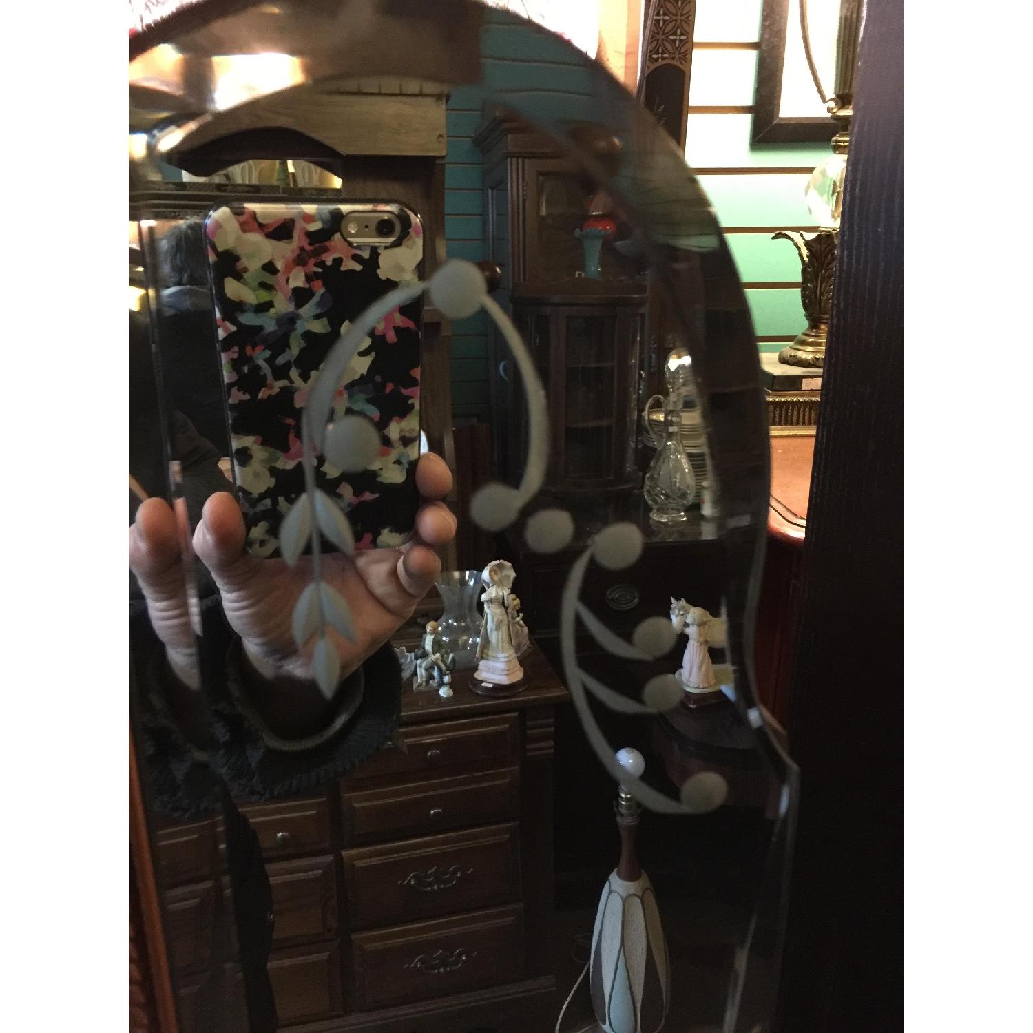 Antique 1930s Art Deco Waterfall Vanity Dresser w/ Original Handles & Beverly Etched Mirror - image-9