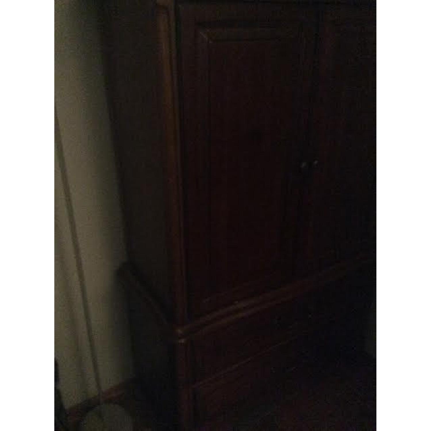 Drexel Hertiage Chest - image-3