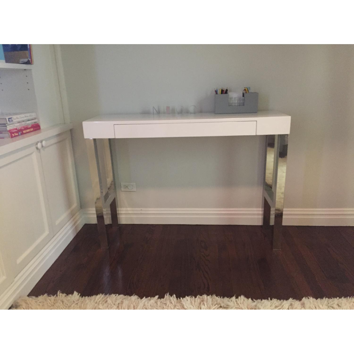 White Laquer Console Table - image-1