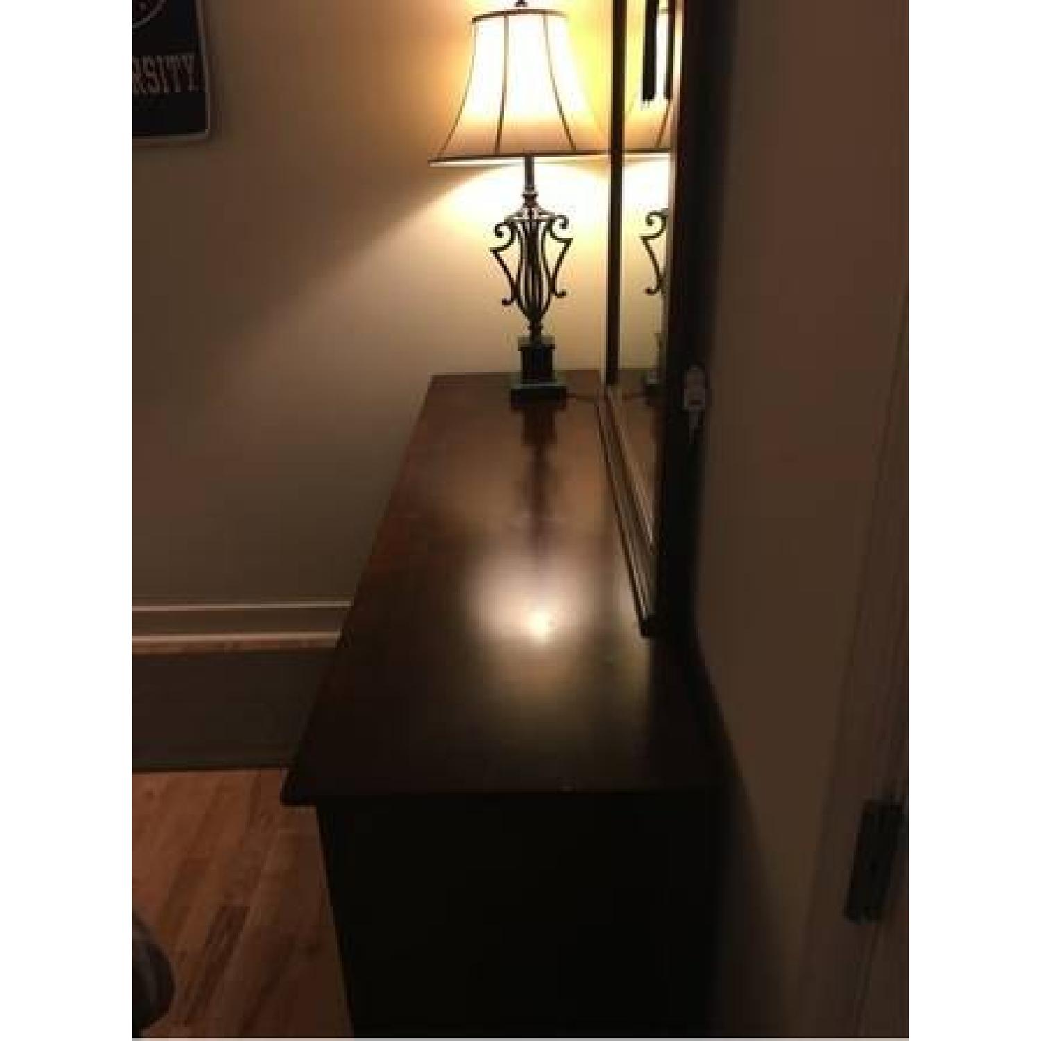 Raymour & Flanigan Bedroom Set - image-2