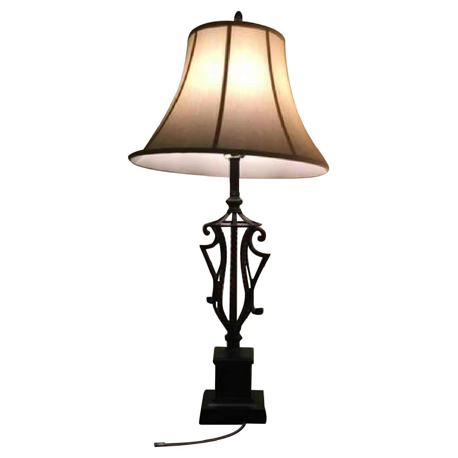 Raymour & Flanigan Bedroom Set - image-10