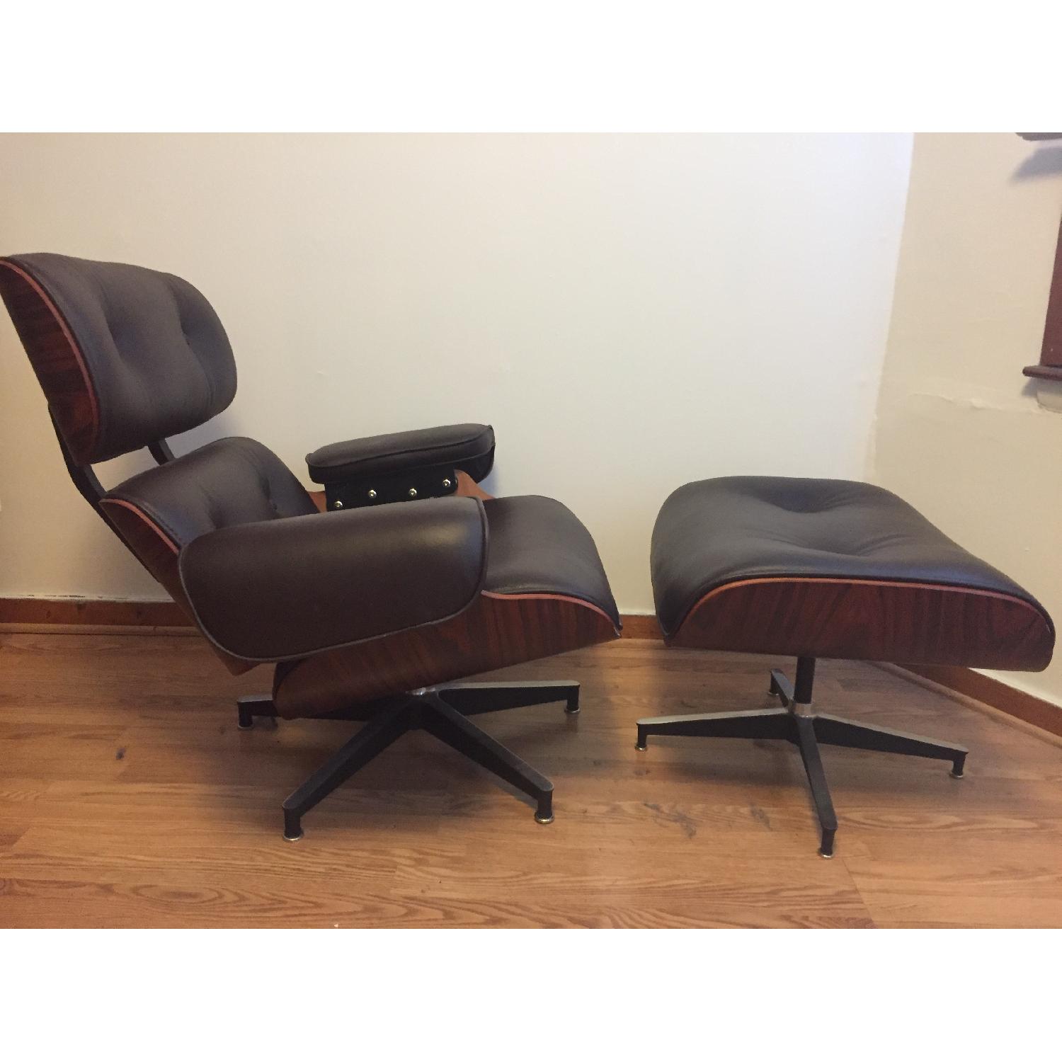 Mid-Century Style Lounge Chair in Black Leather - image-2