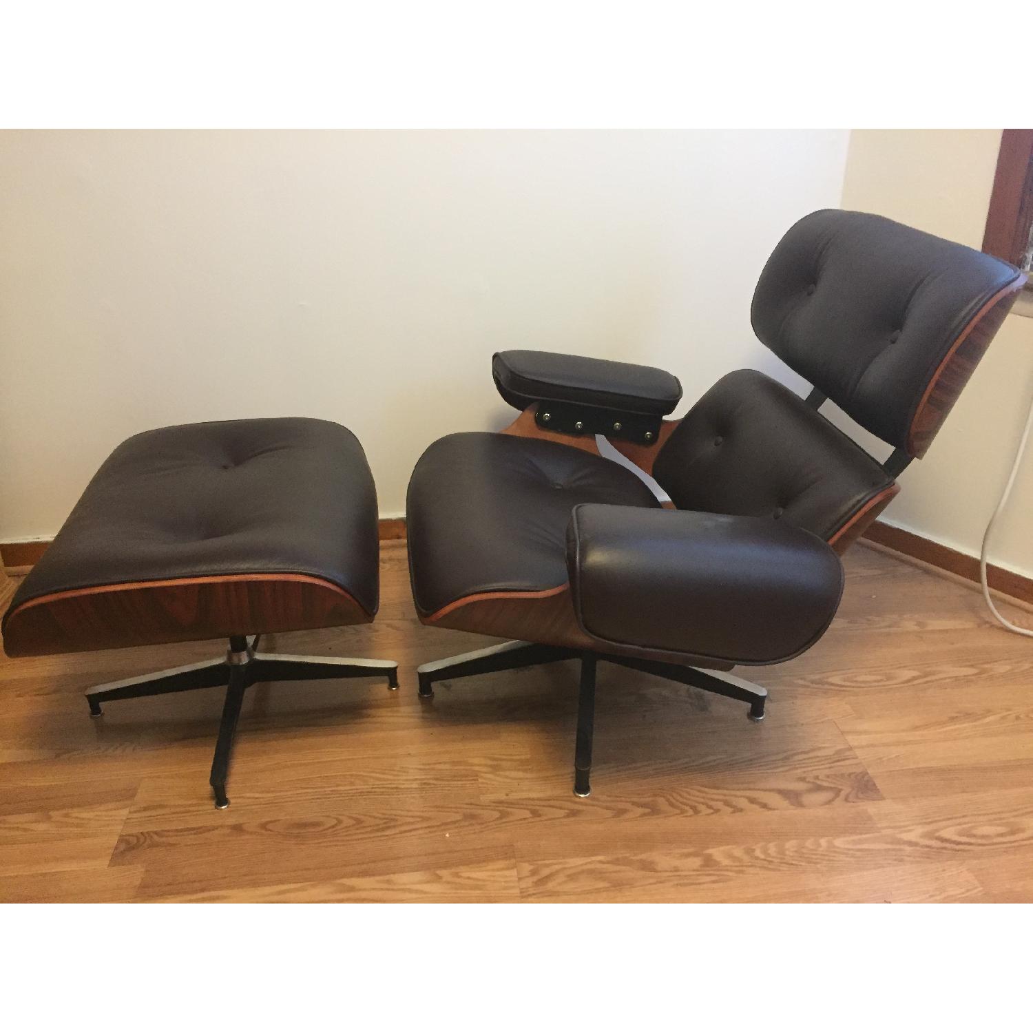 Mid-Century Style Lounge Chair in Black Leather - image-3