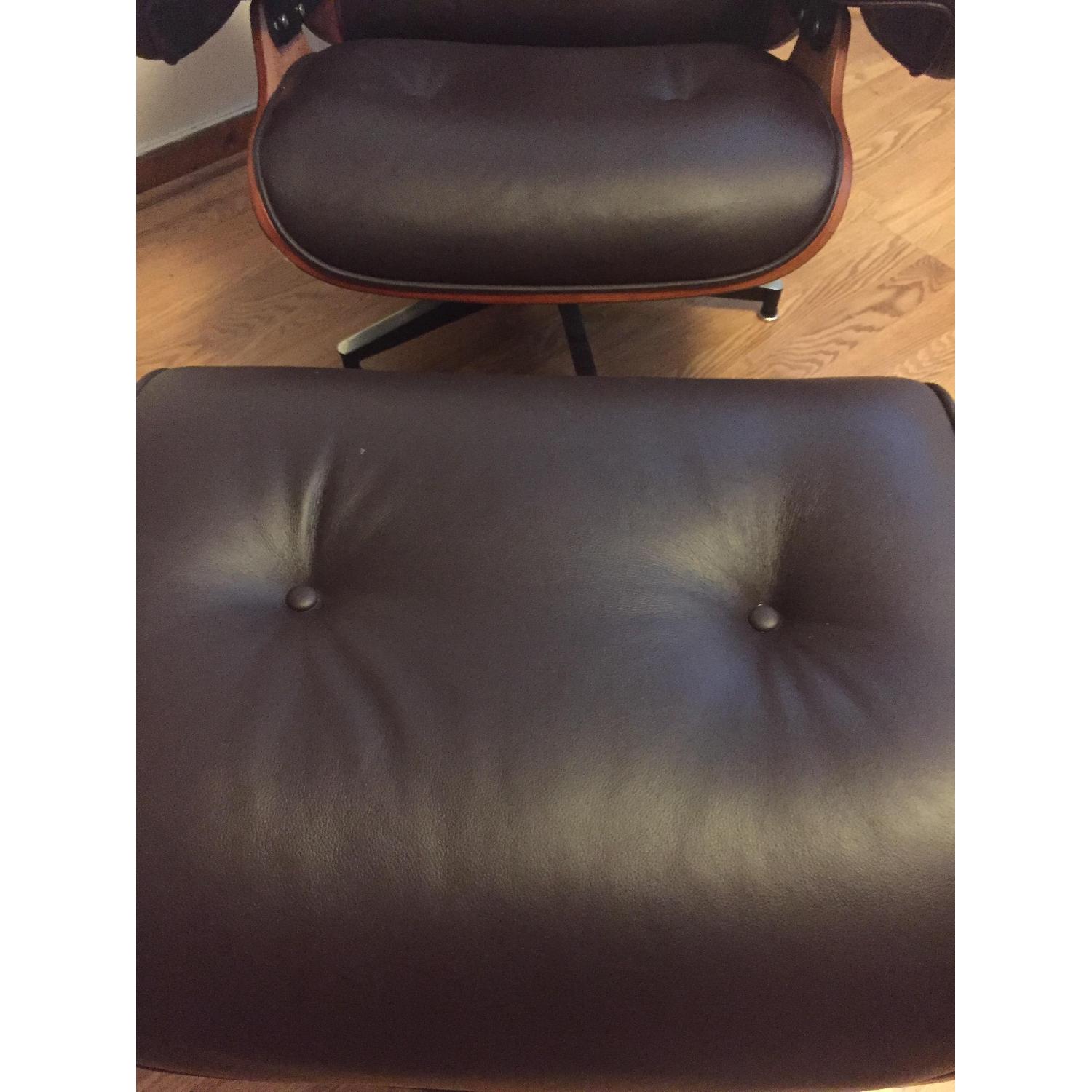 Mid-Century Style Lounge Chair in Black Leather - image-6