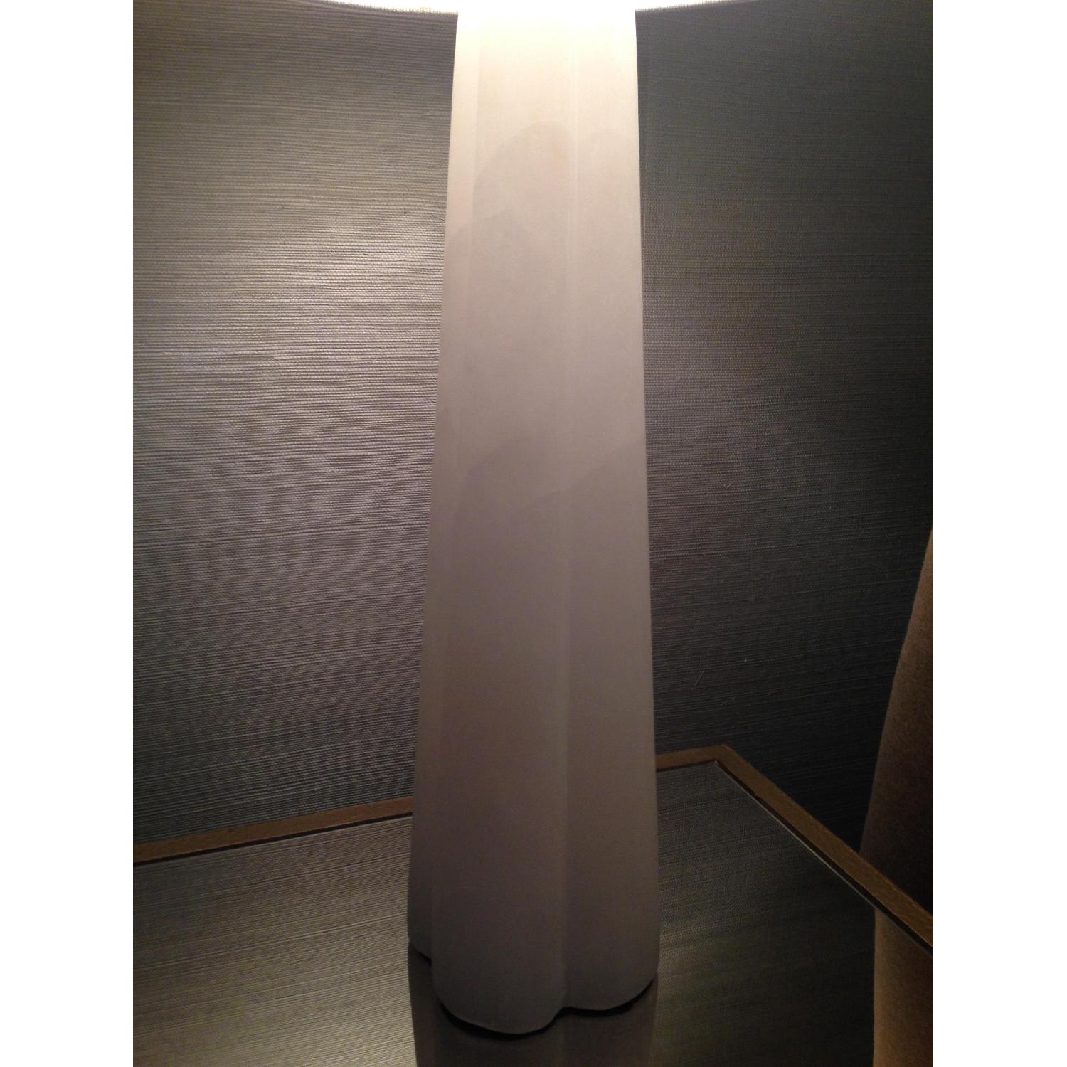 Alabaster Table Lamp - image-2