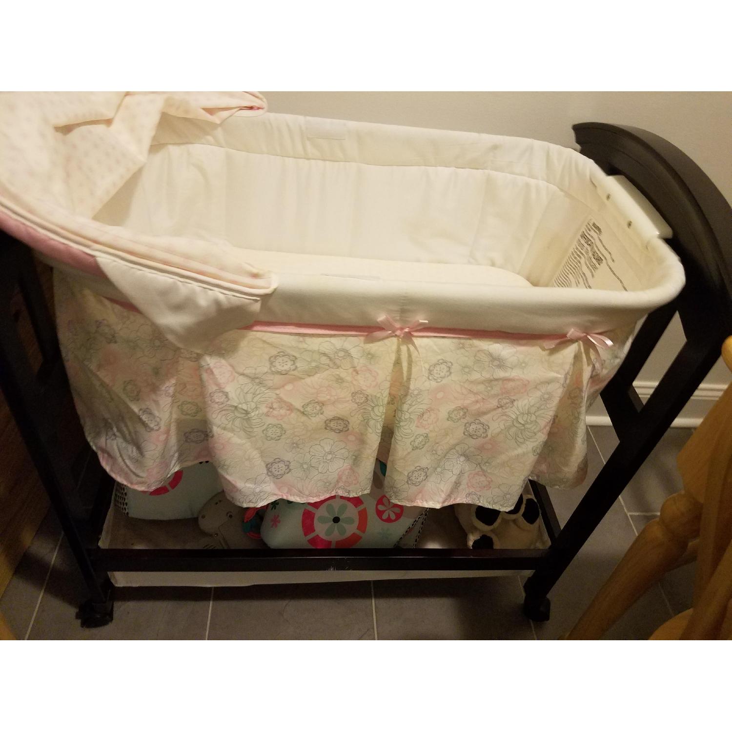 Baby Crib - image-2