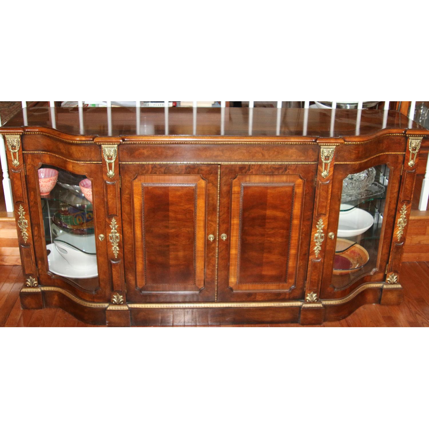 Henredon Buffet w/ Side Glass Doors w/ Lights - image-1