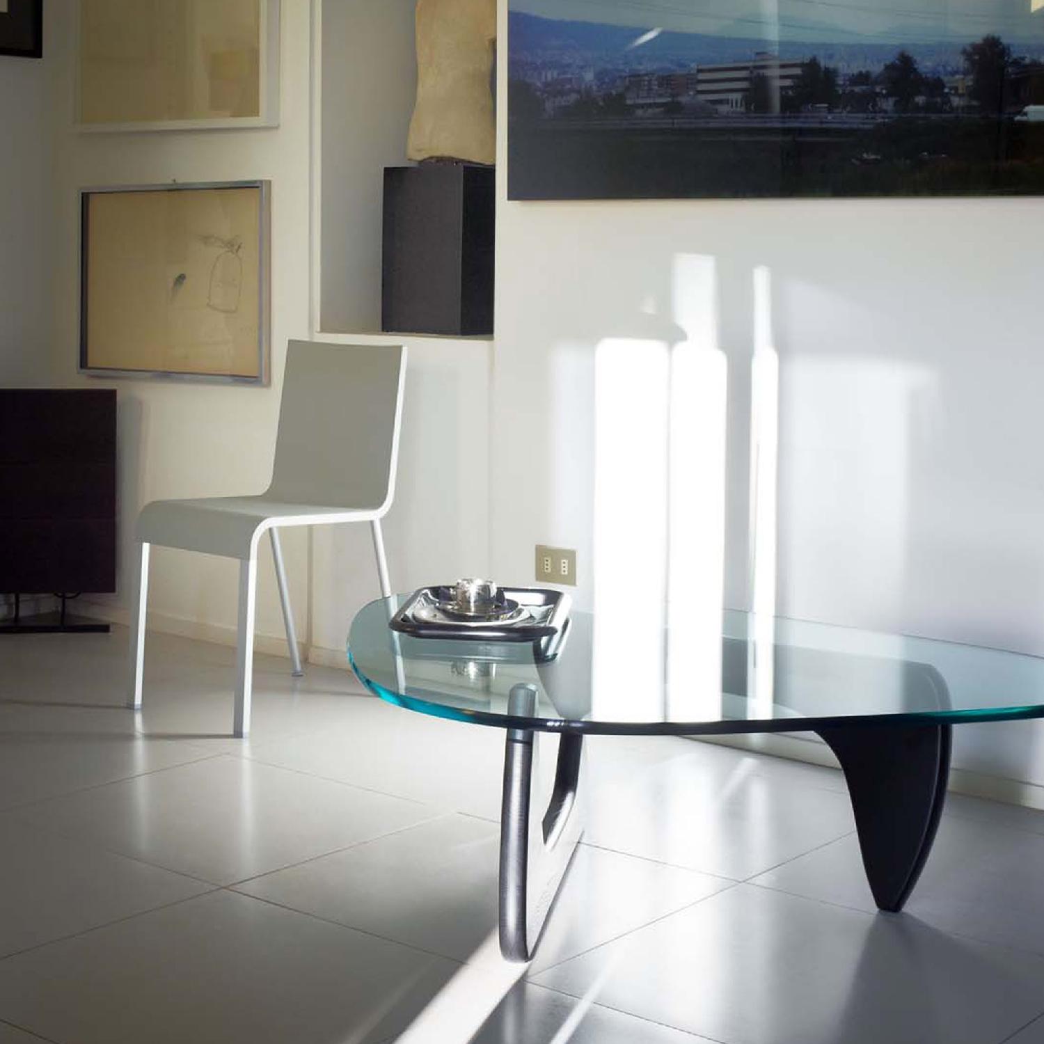 Noguchi Coffee Table Replica - image-4