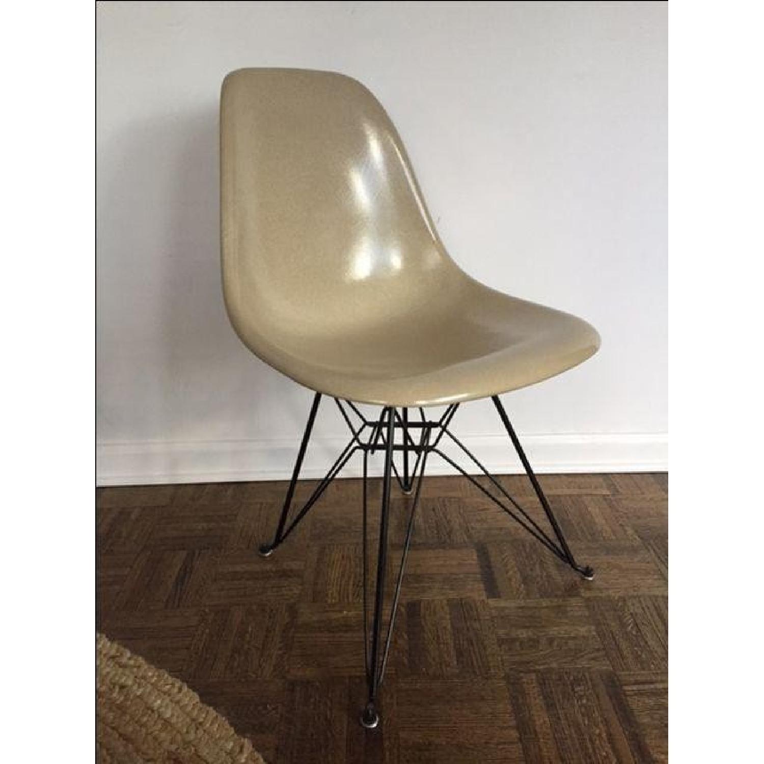 Modernica Case Study Fiberglass Shell Chair - image-1
