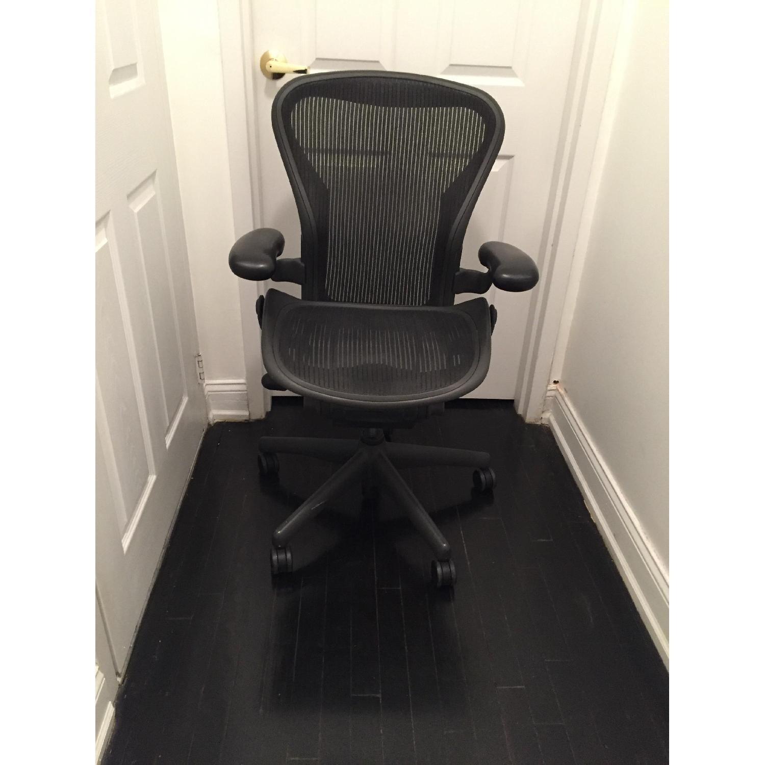 Herman Miller Aeron Chair - image-1